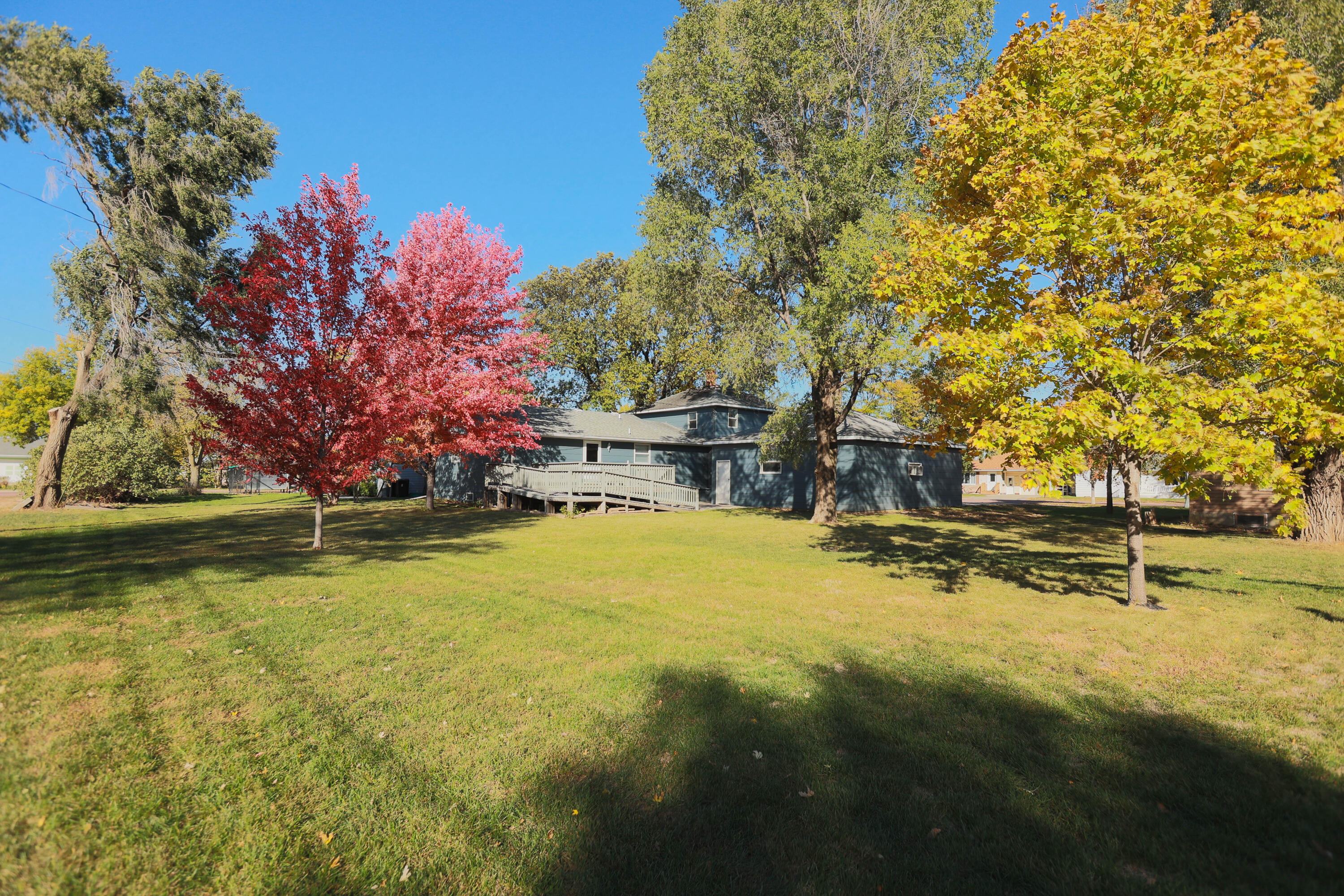 608 W Main St