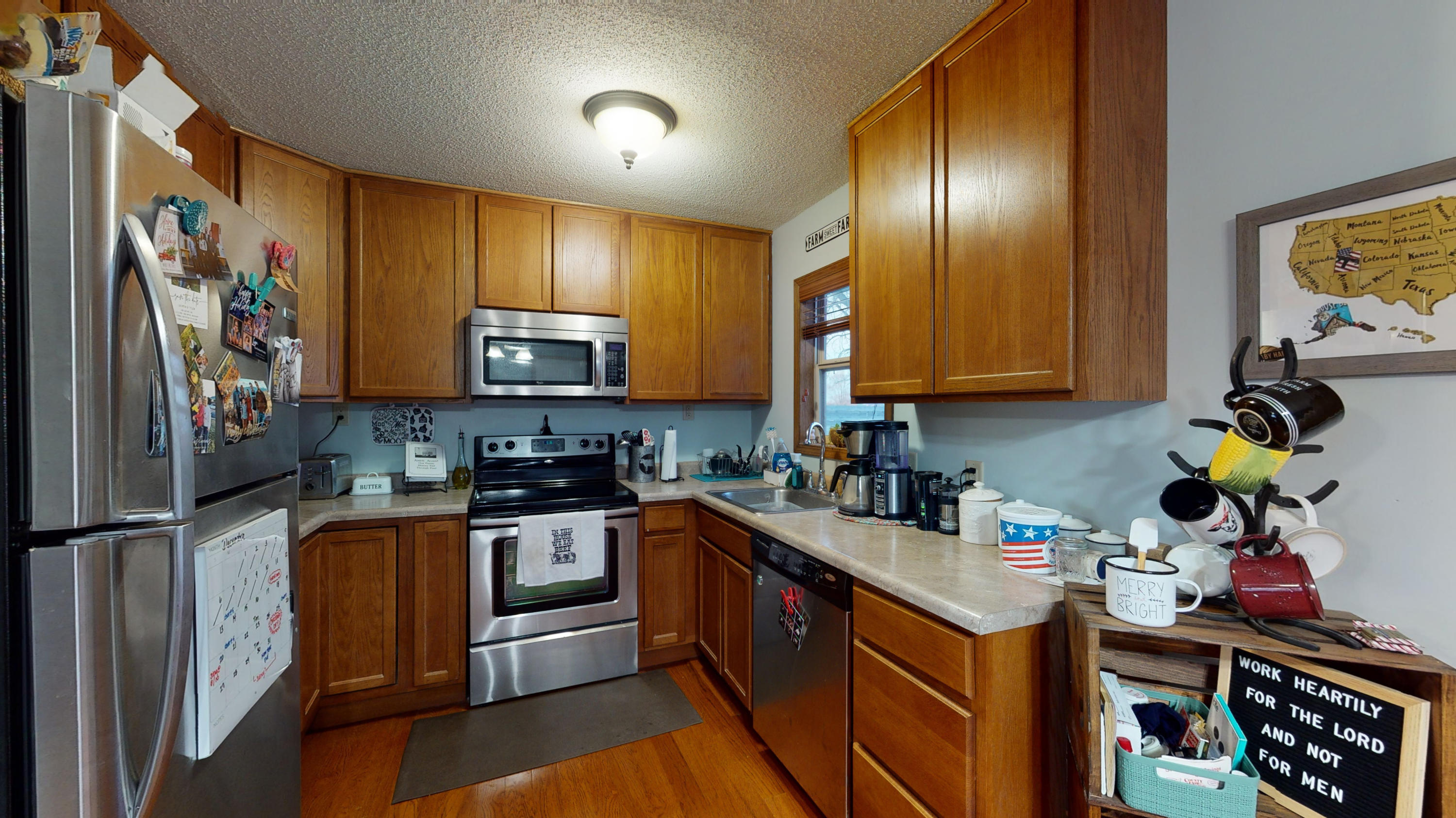 140 S Harmon Dr