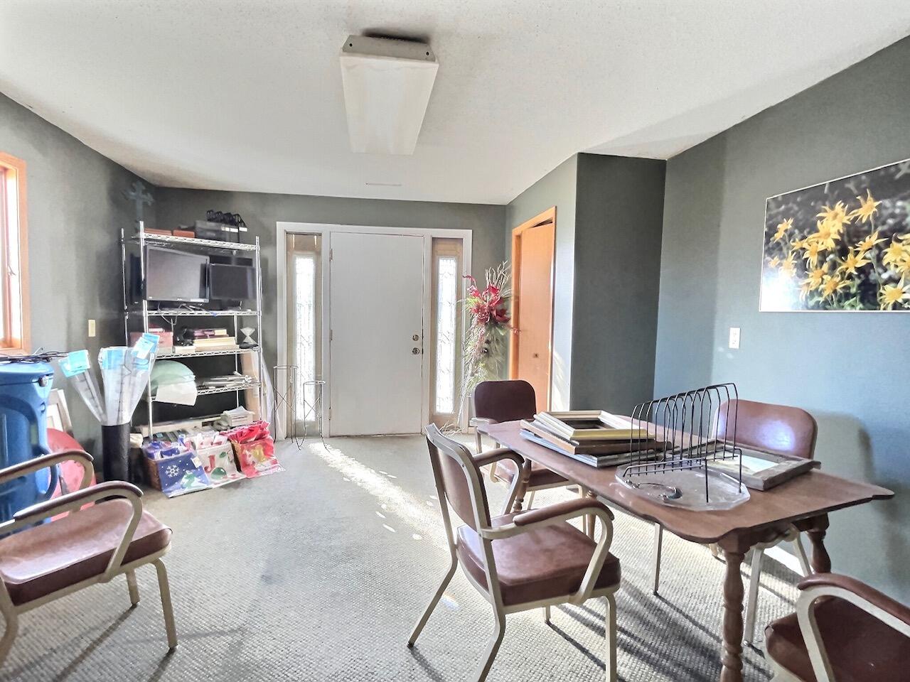 2531 S Hwy 37
