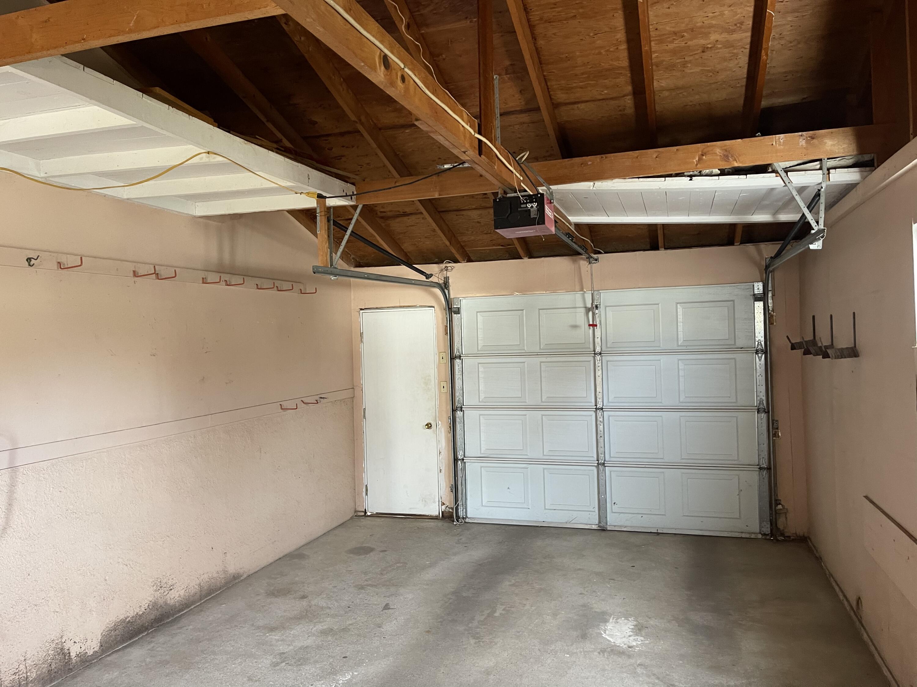 1504 E 5th Ave