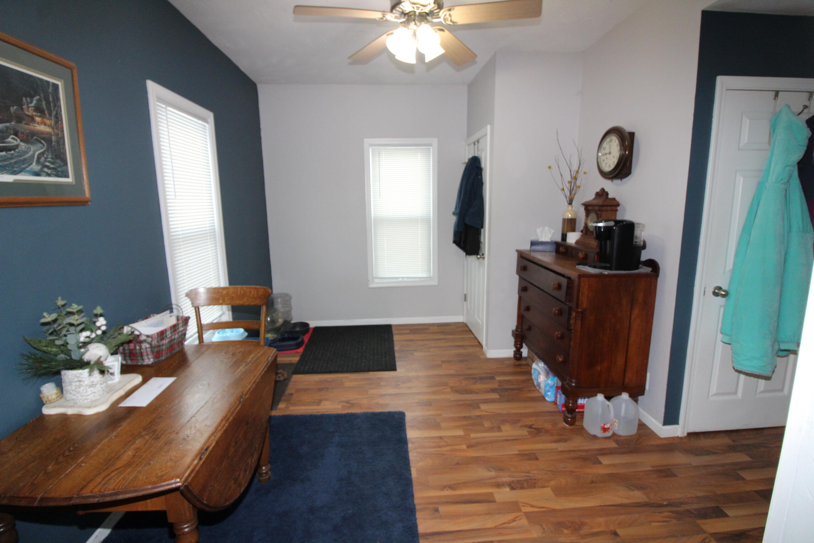 312 W 10th Ave