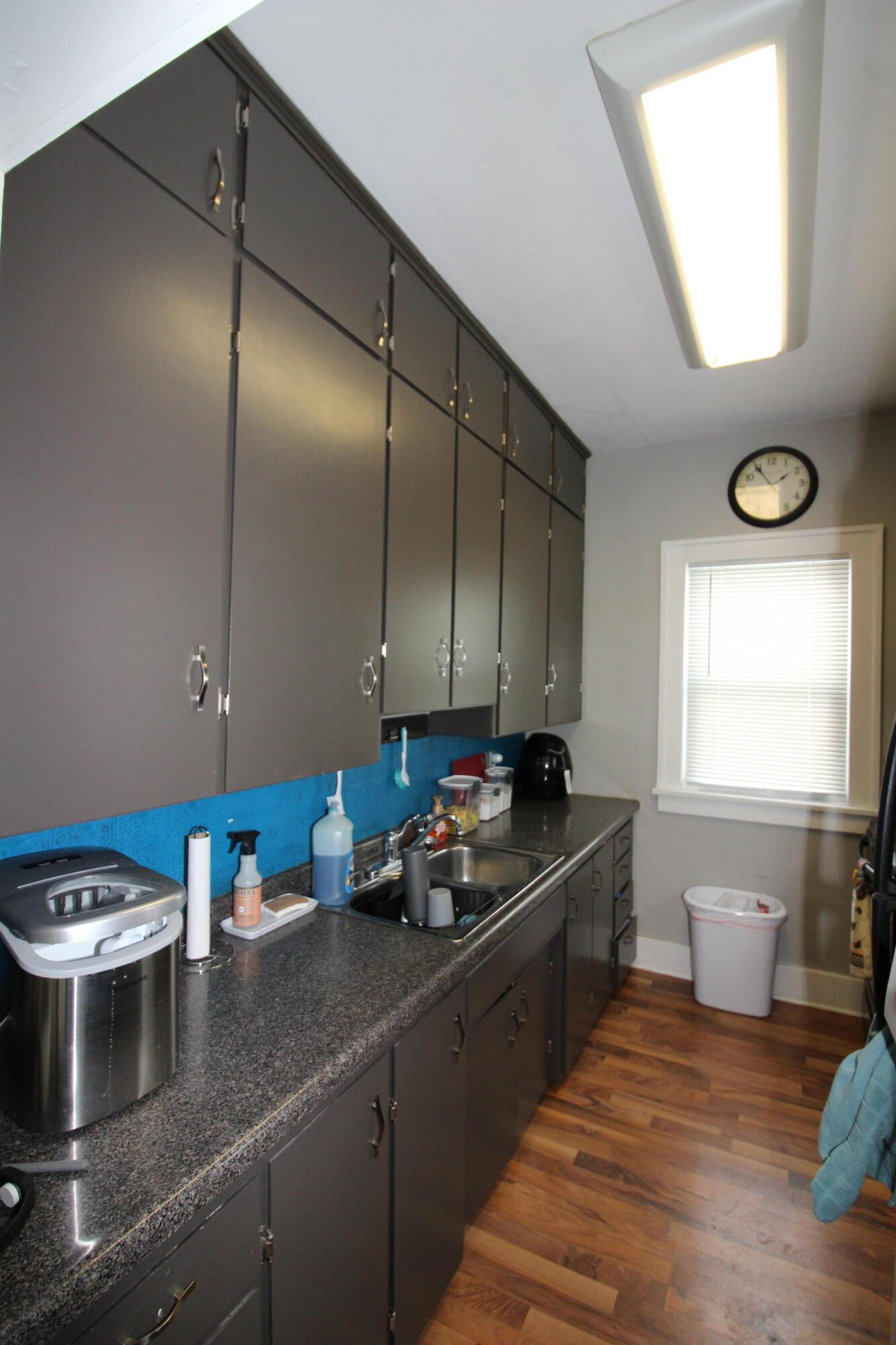 312 W 10th Ave