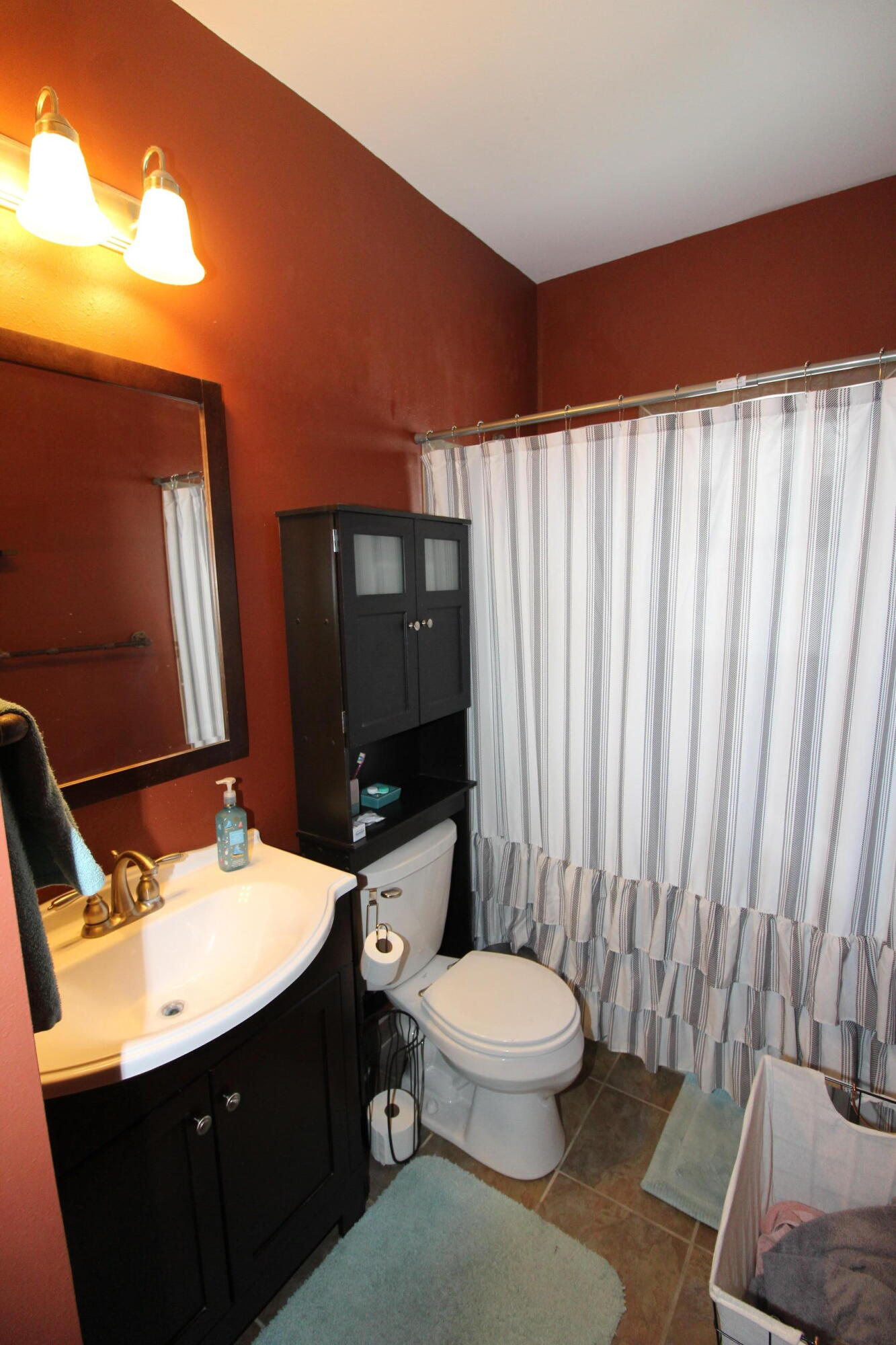 312 W 10th Ave