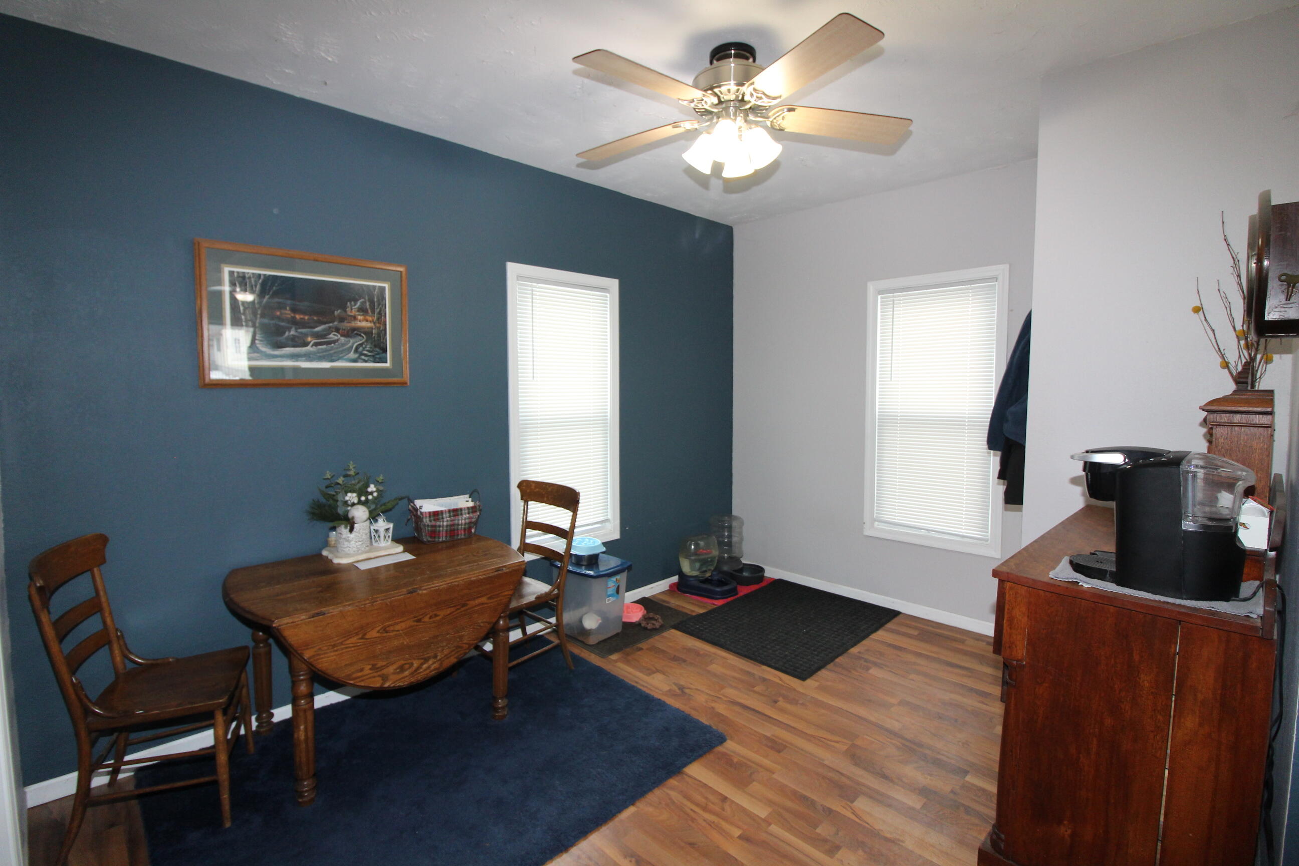 312 W 10th Ave