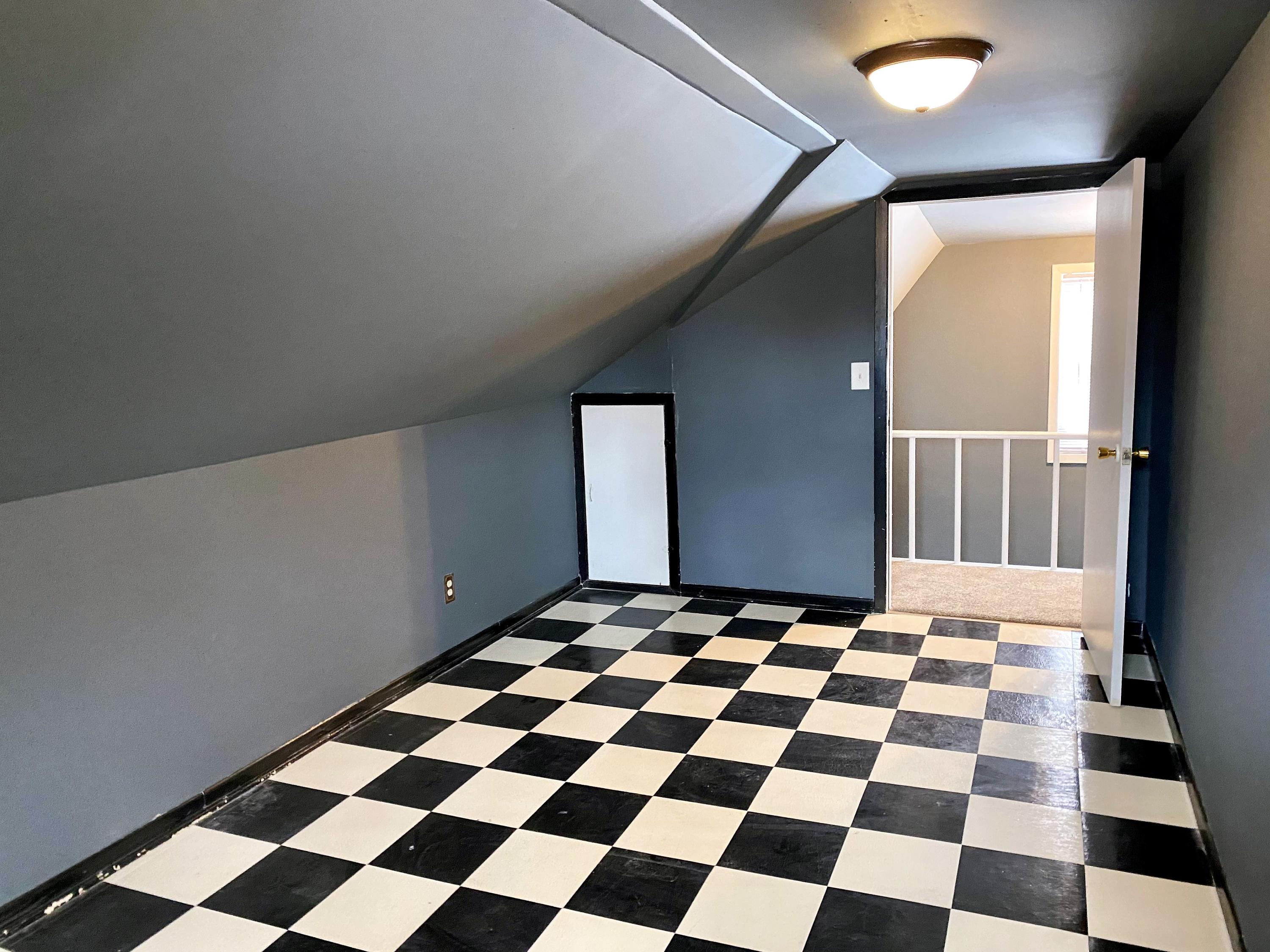 602 E 5th Ave