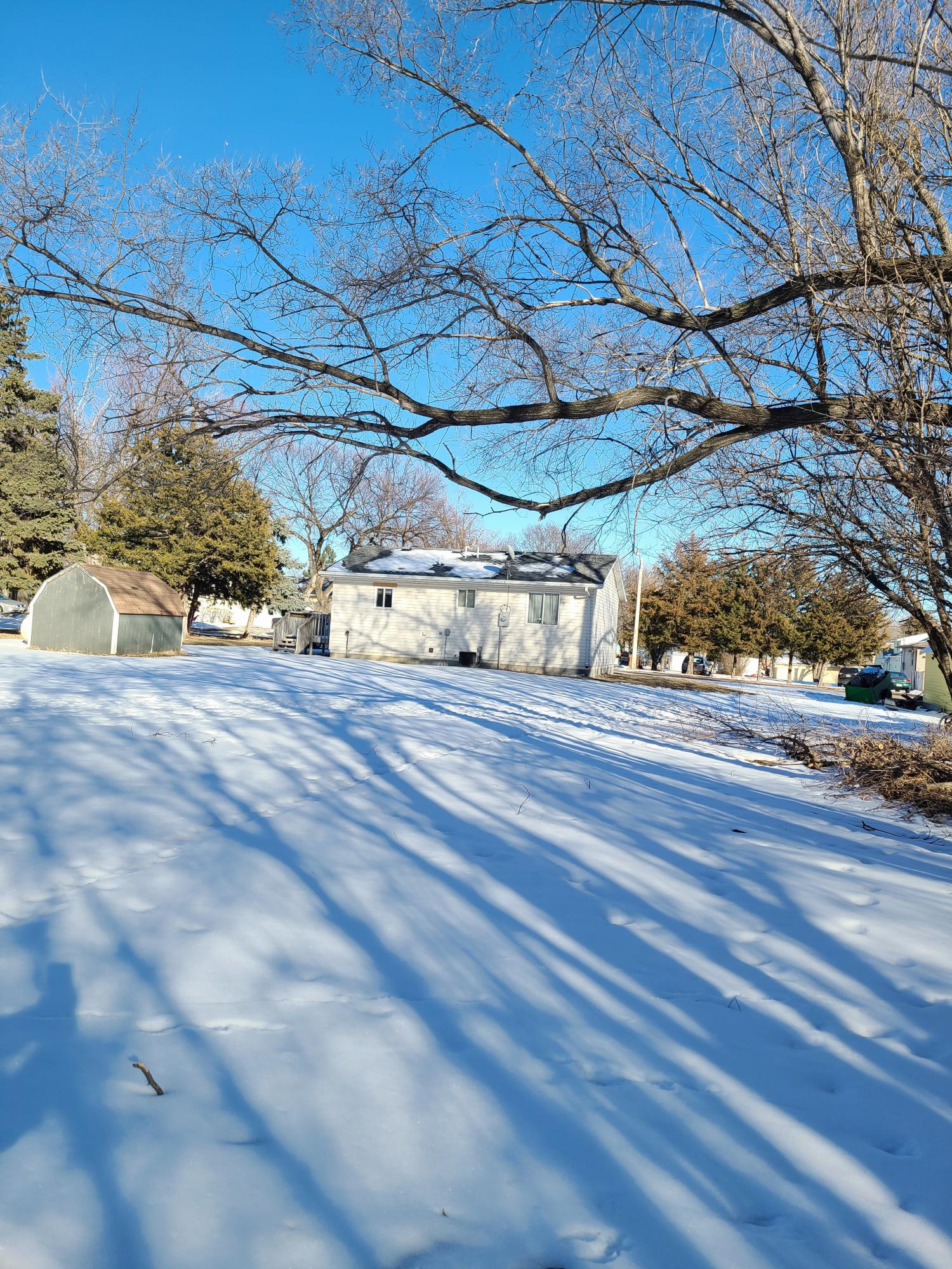 135 N 7th Ave