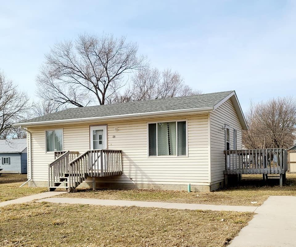 135 N 7th Ave