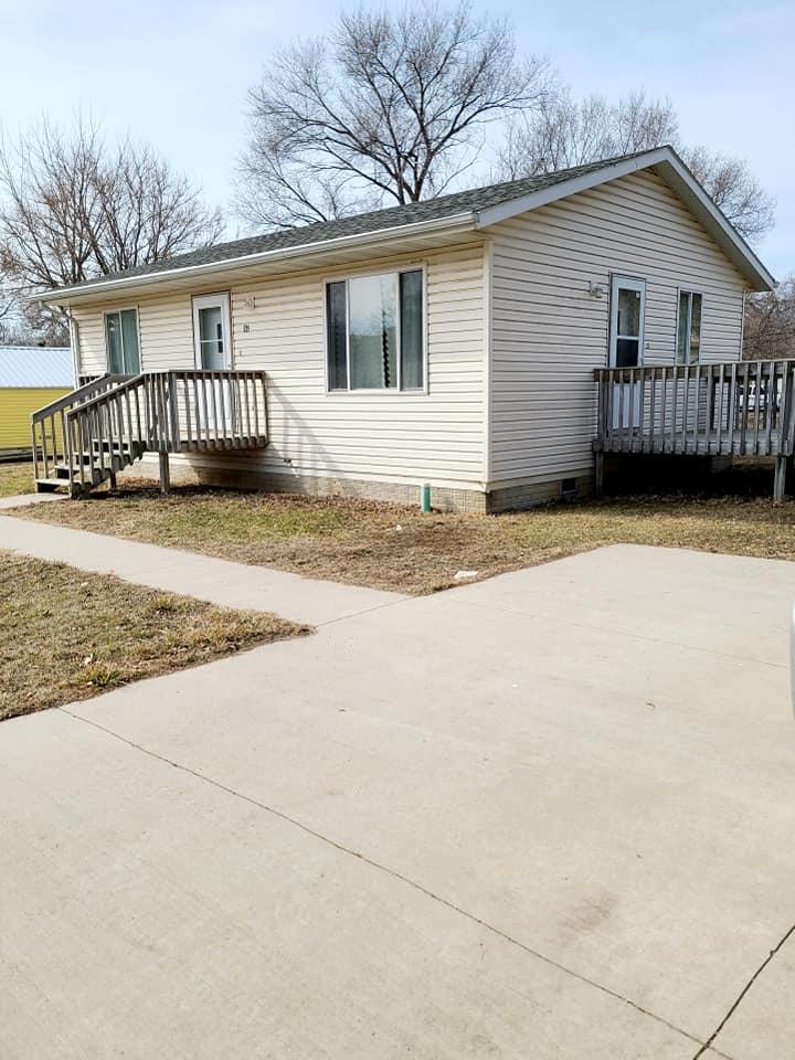 135 N 7th Ave