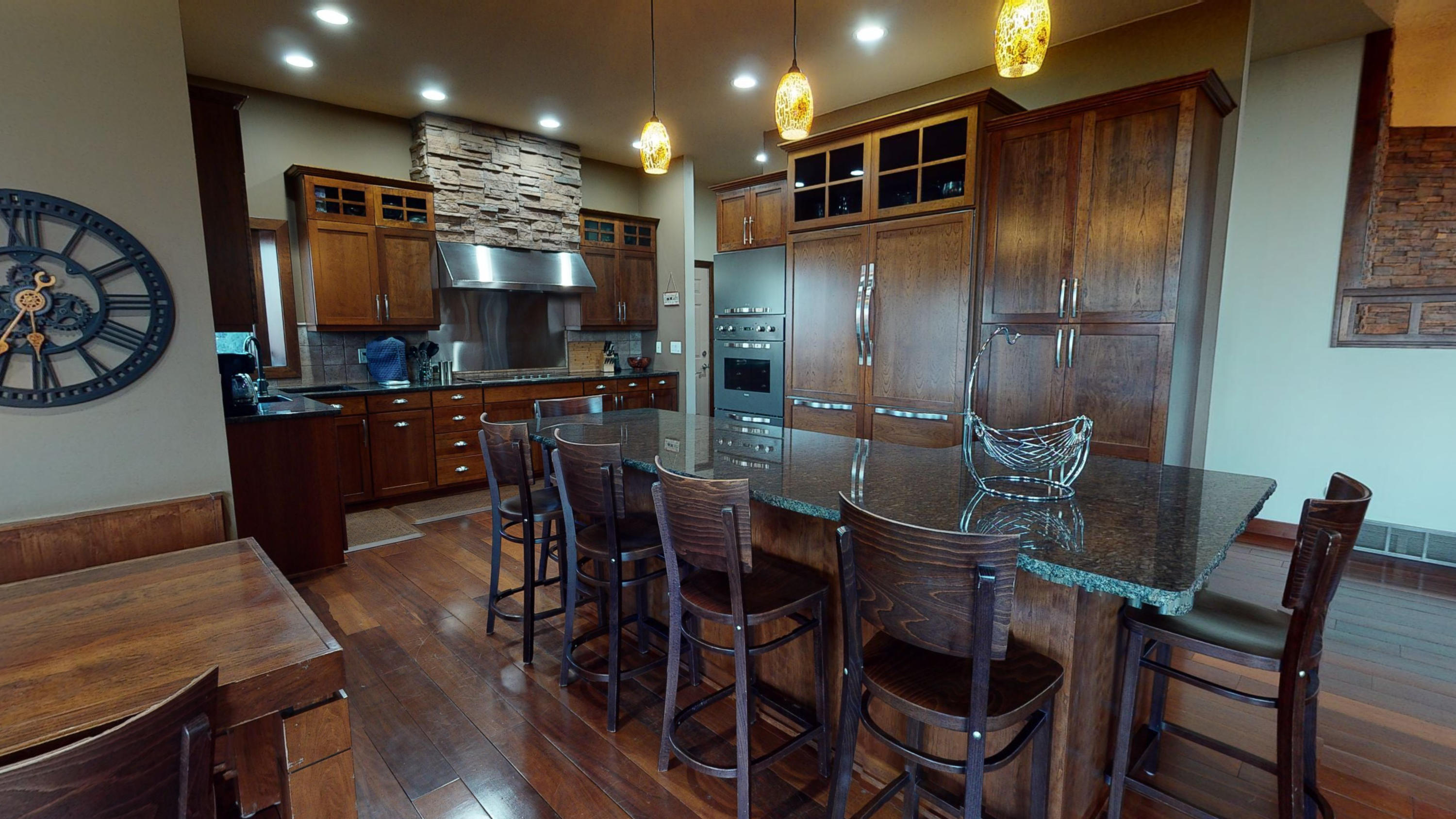 41290 Rock Creek Dr