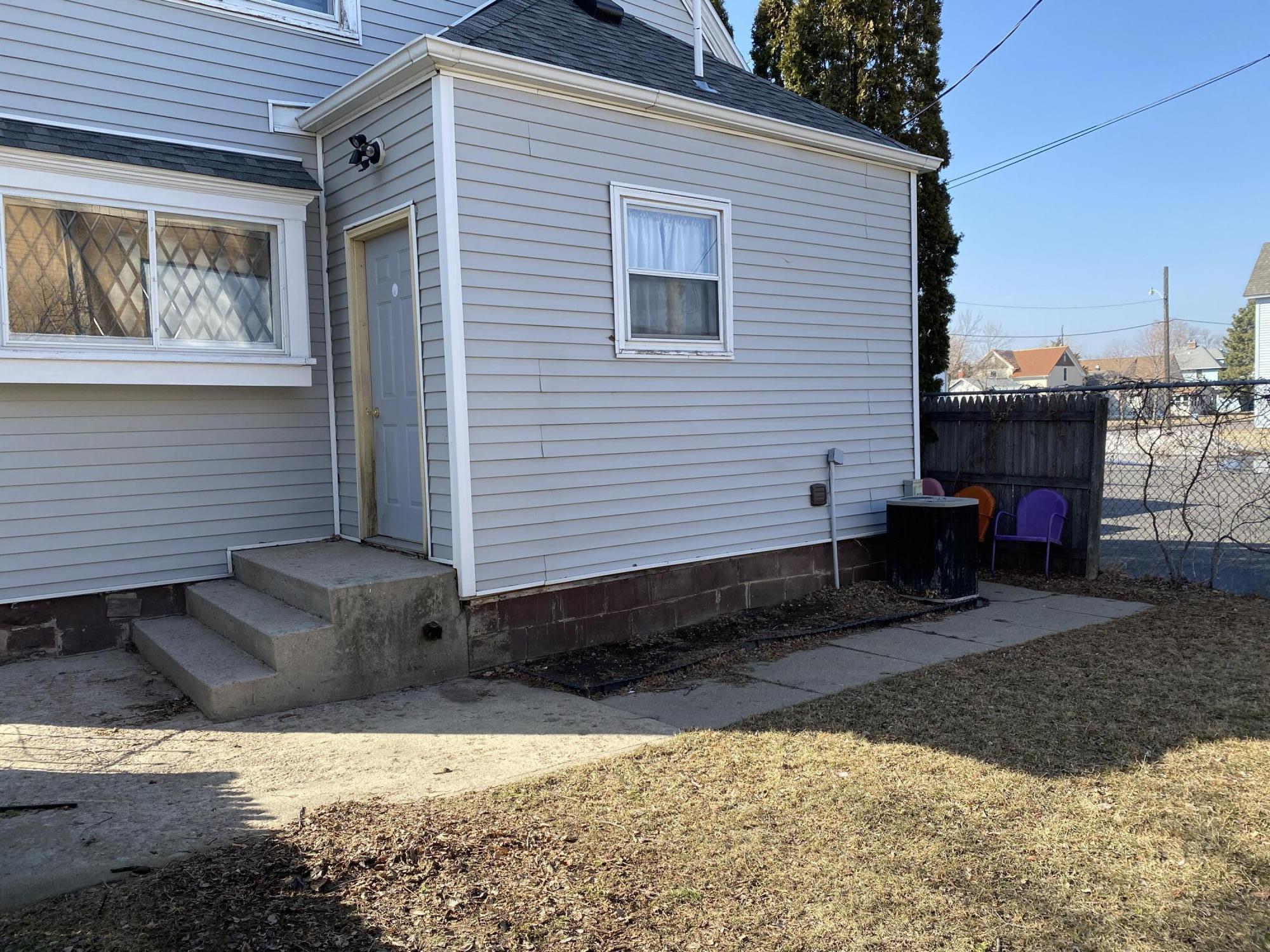 508 N Duff