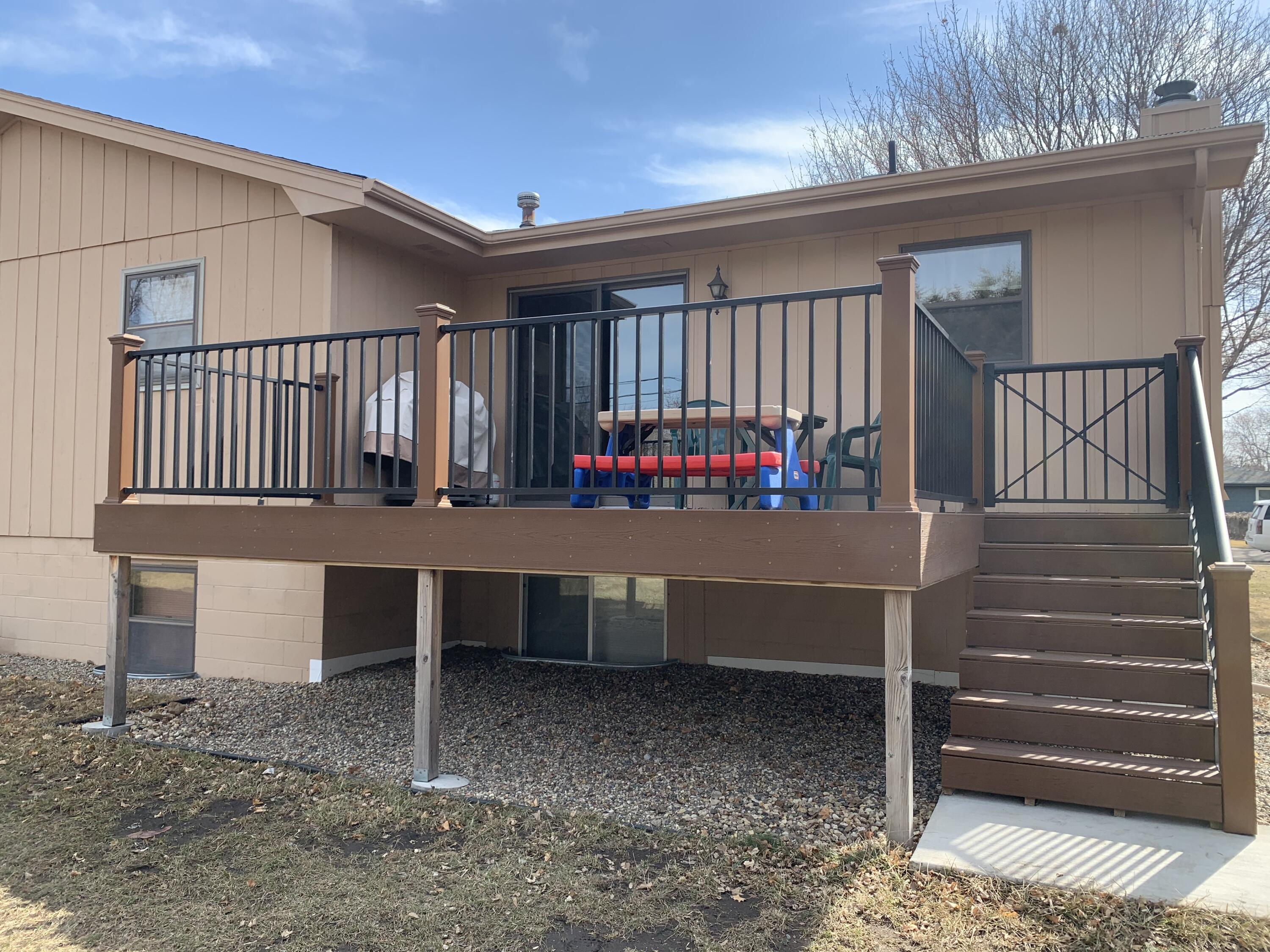 1004 Palmer Place