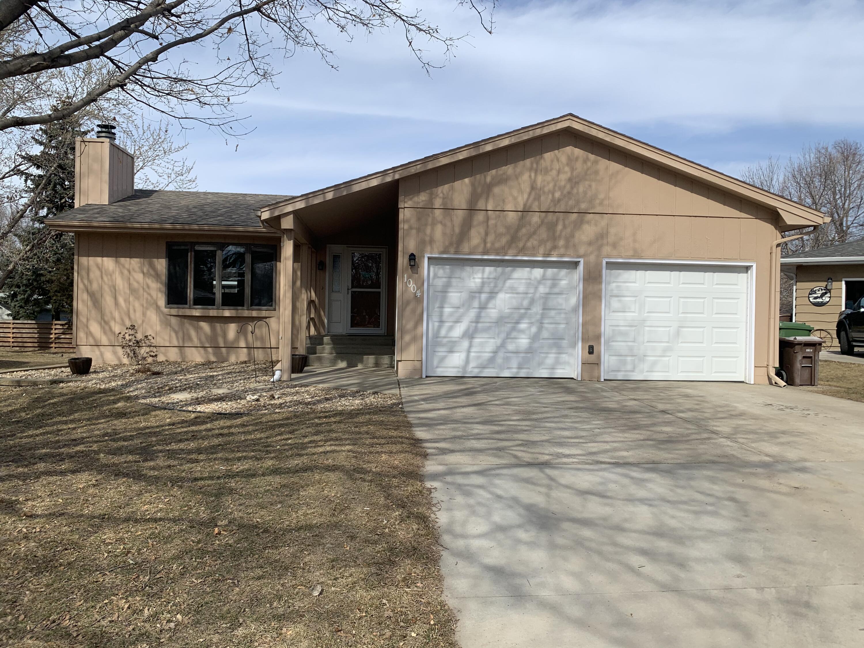 1004 Palmer Place