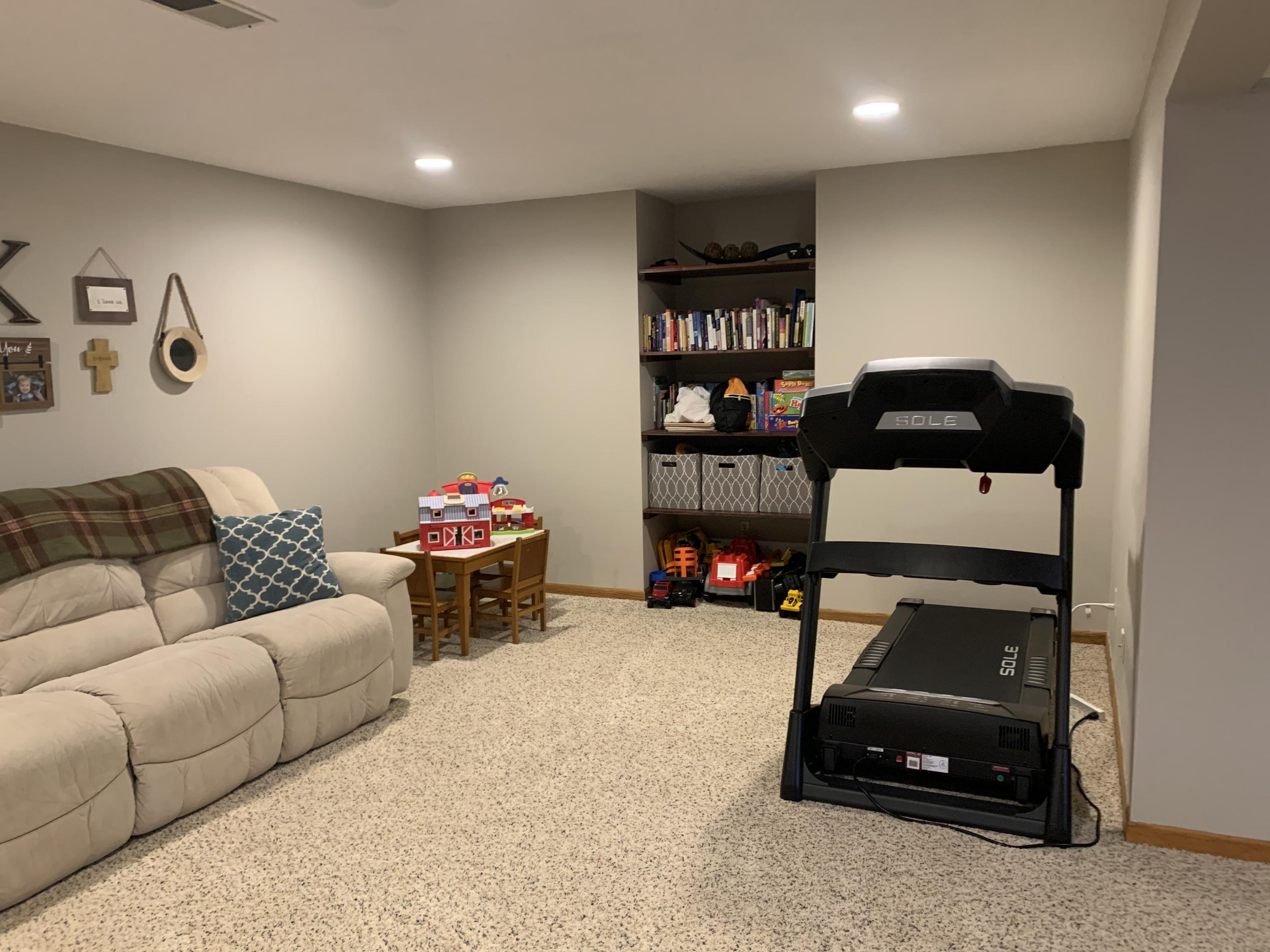1004 Palmer Place