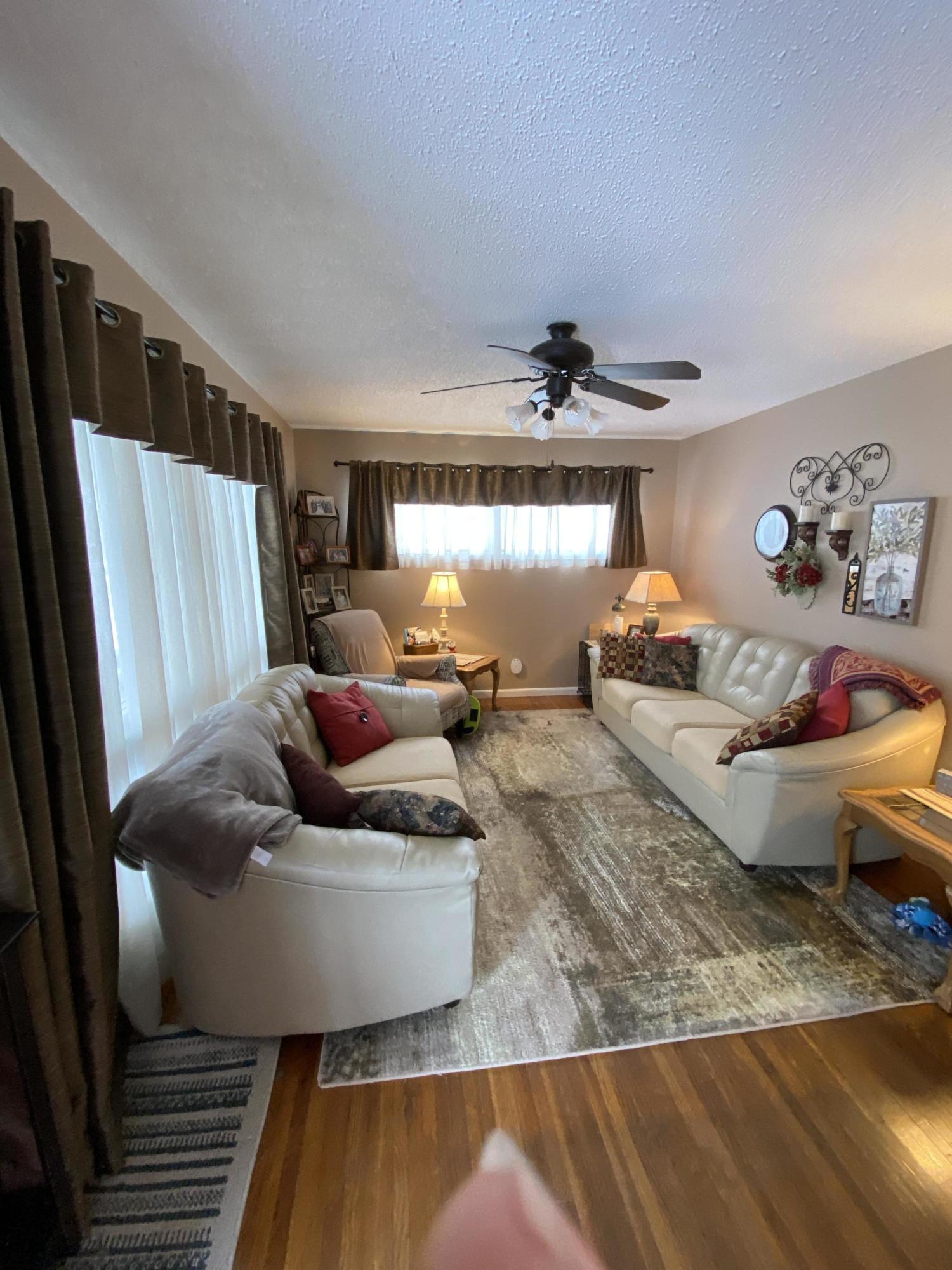 306 E Main