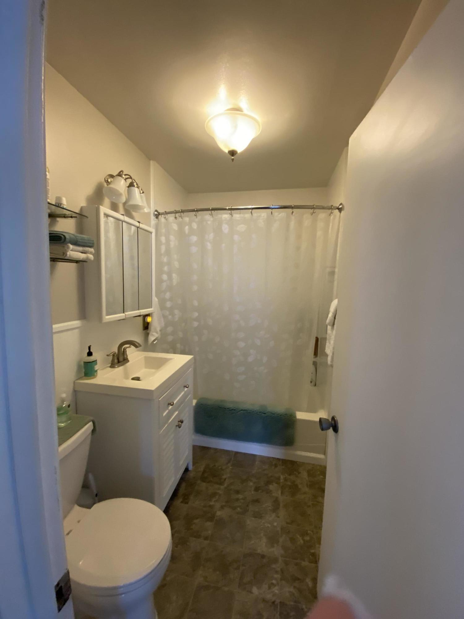 306 E Main