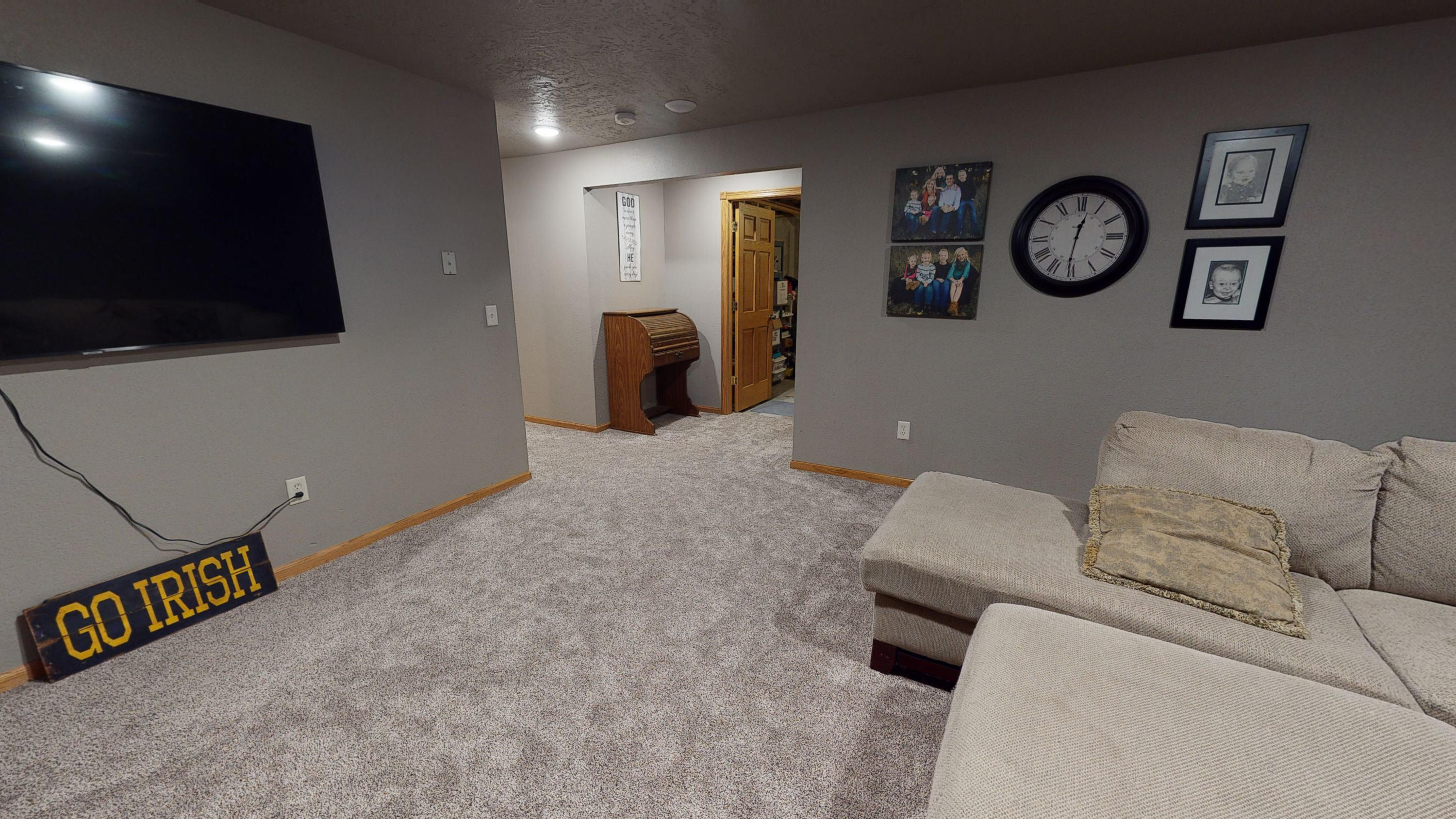 1800 Thomsen Place