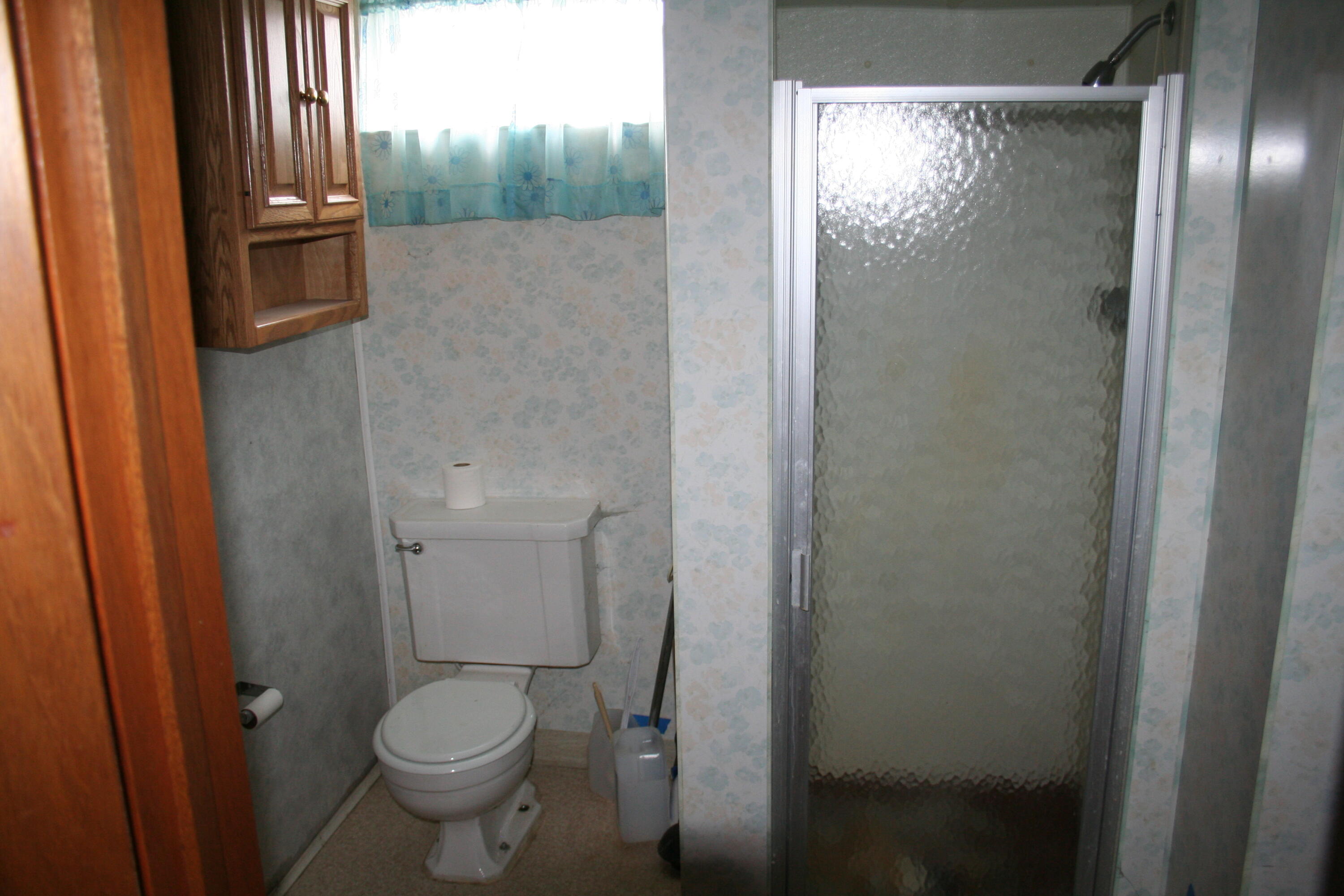 606 W Elm St