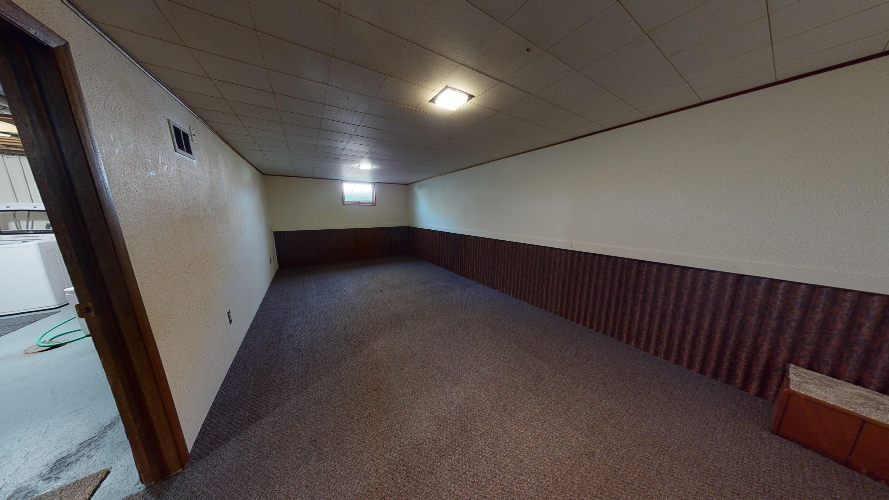 812 W Elm Ave