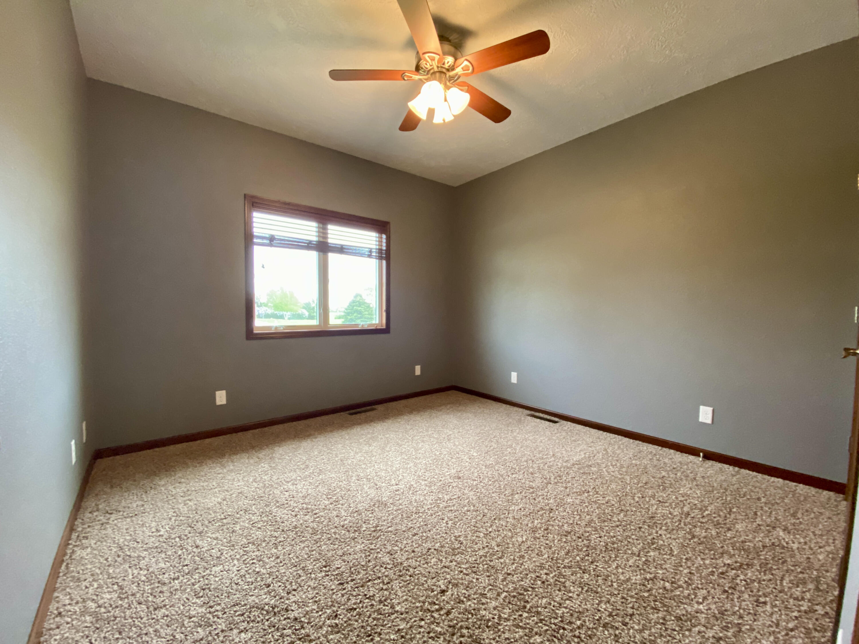 2808 Maui Dr