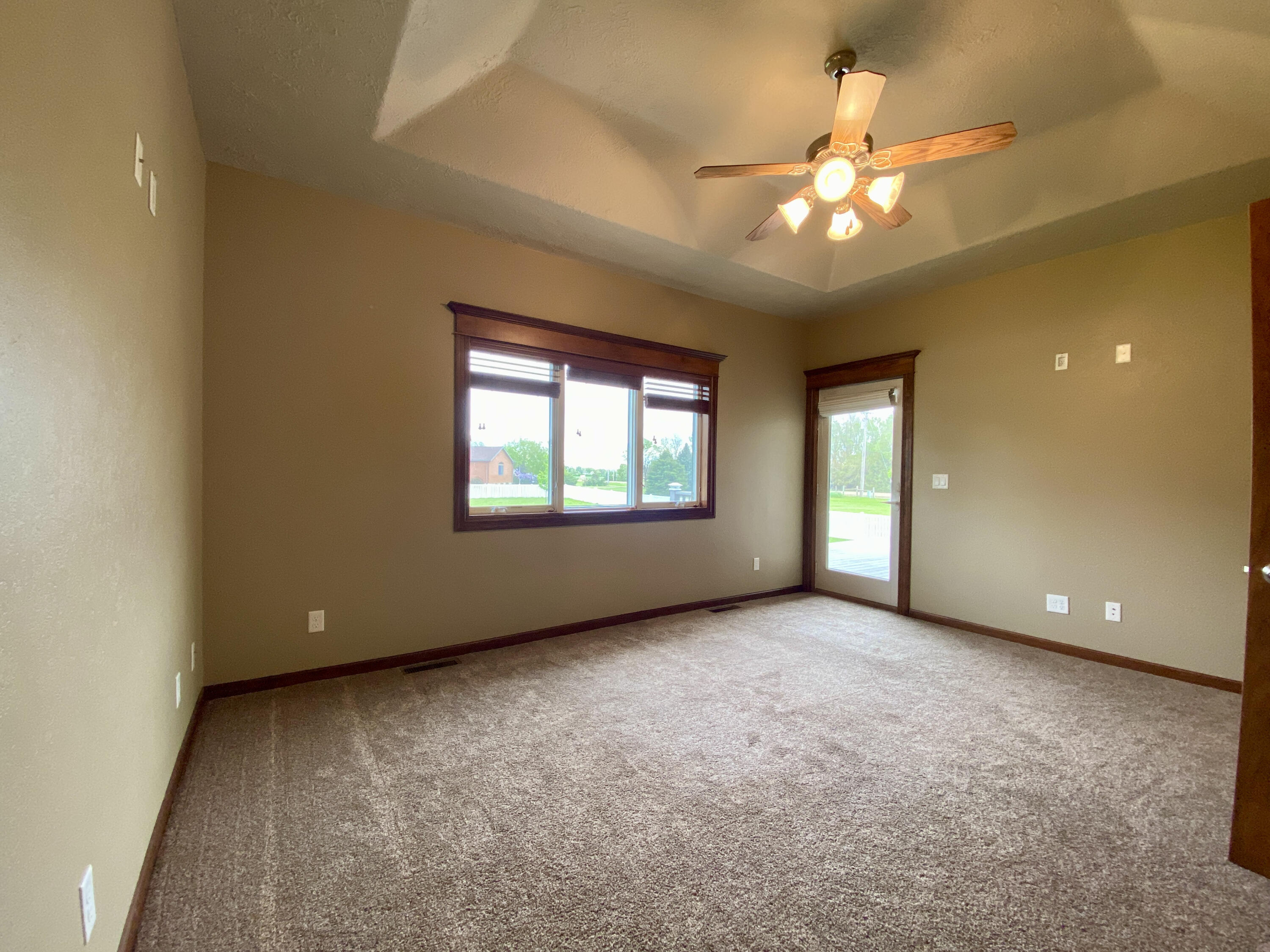 2808 Maui Dr