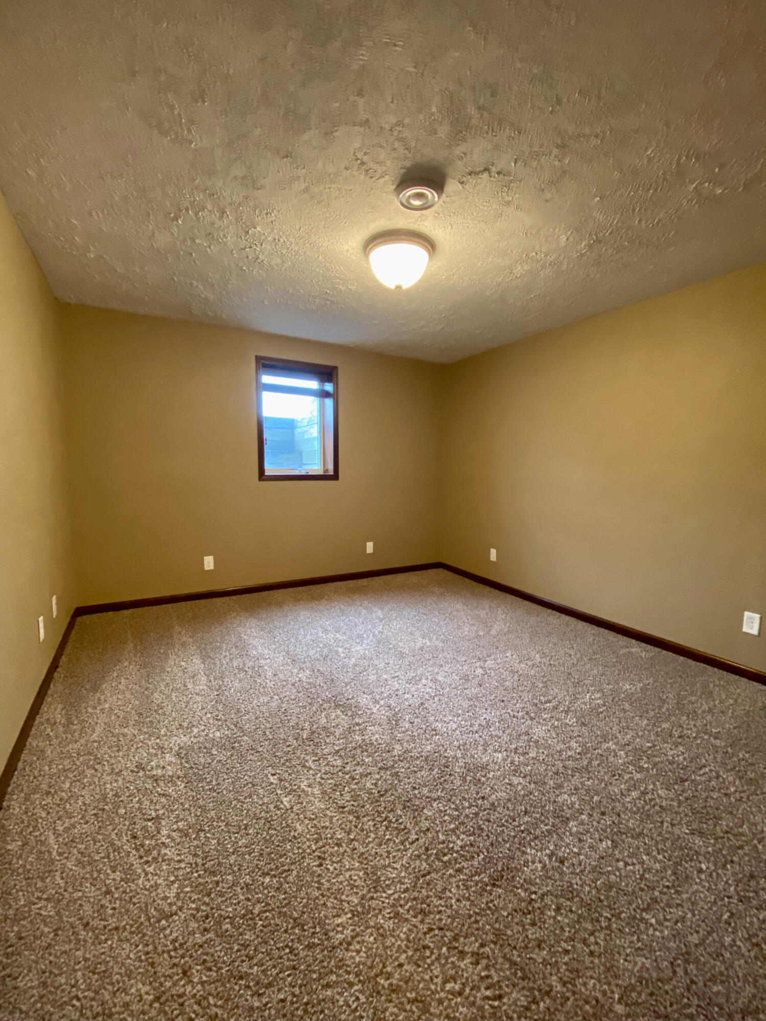 2808 Maui Dr