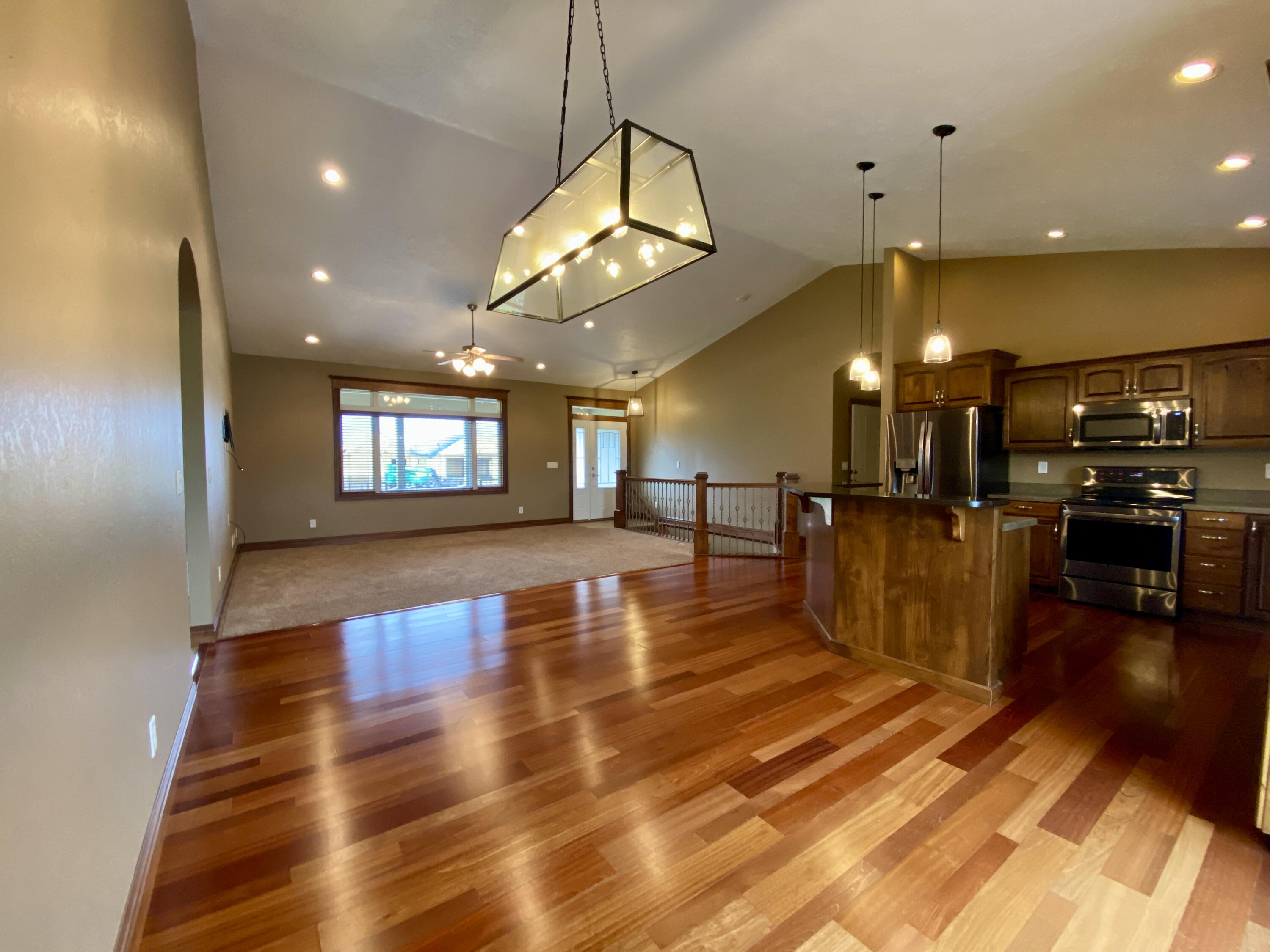2808 Maui Dr