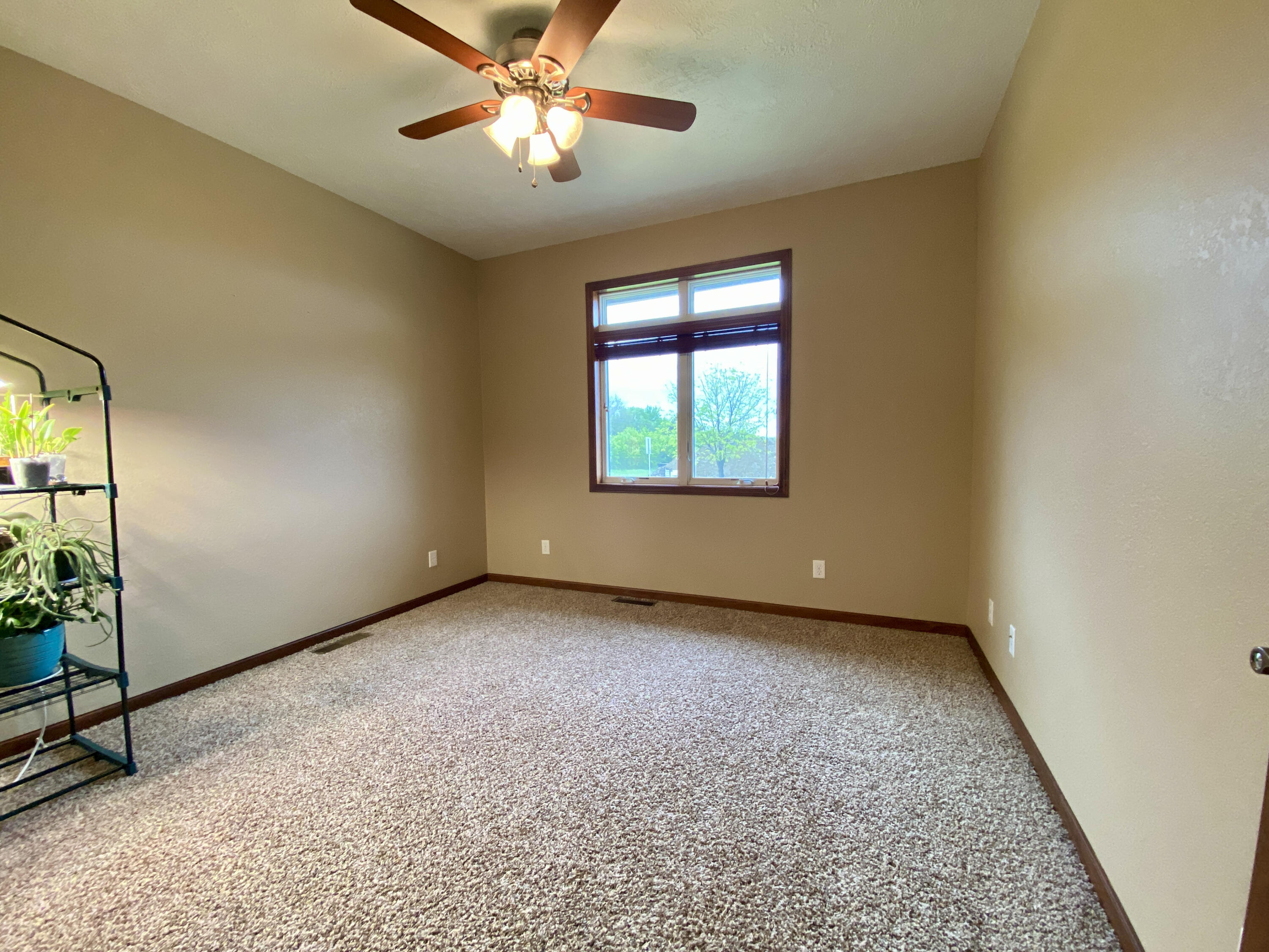 2808 Maui Dr