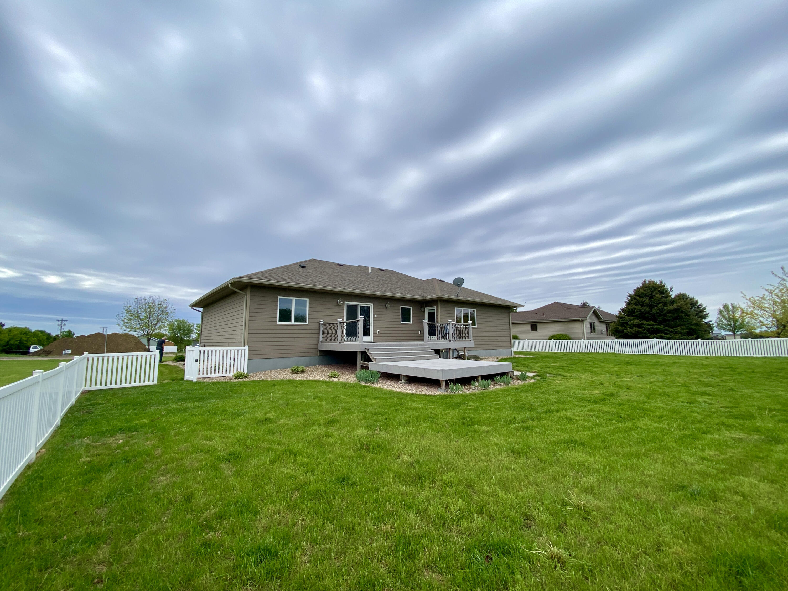 2808 Maui Dr