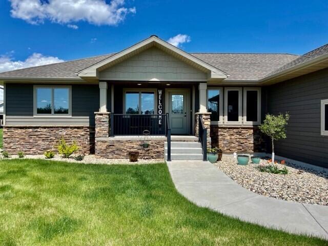 712 Doris Dr