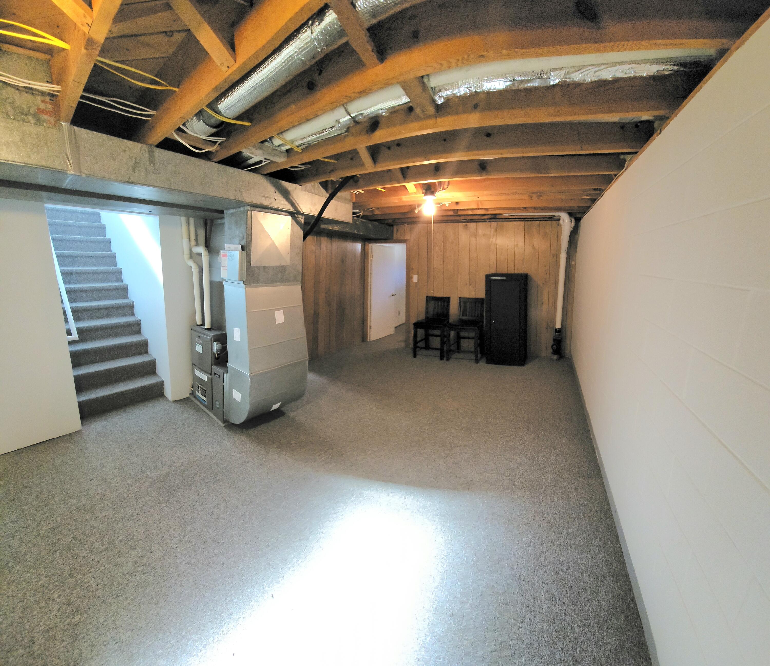 1112 W 6th Ave