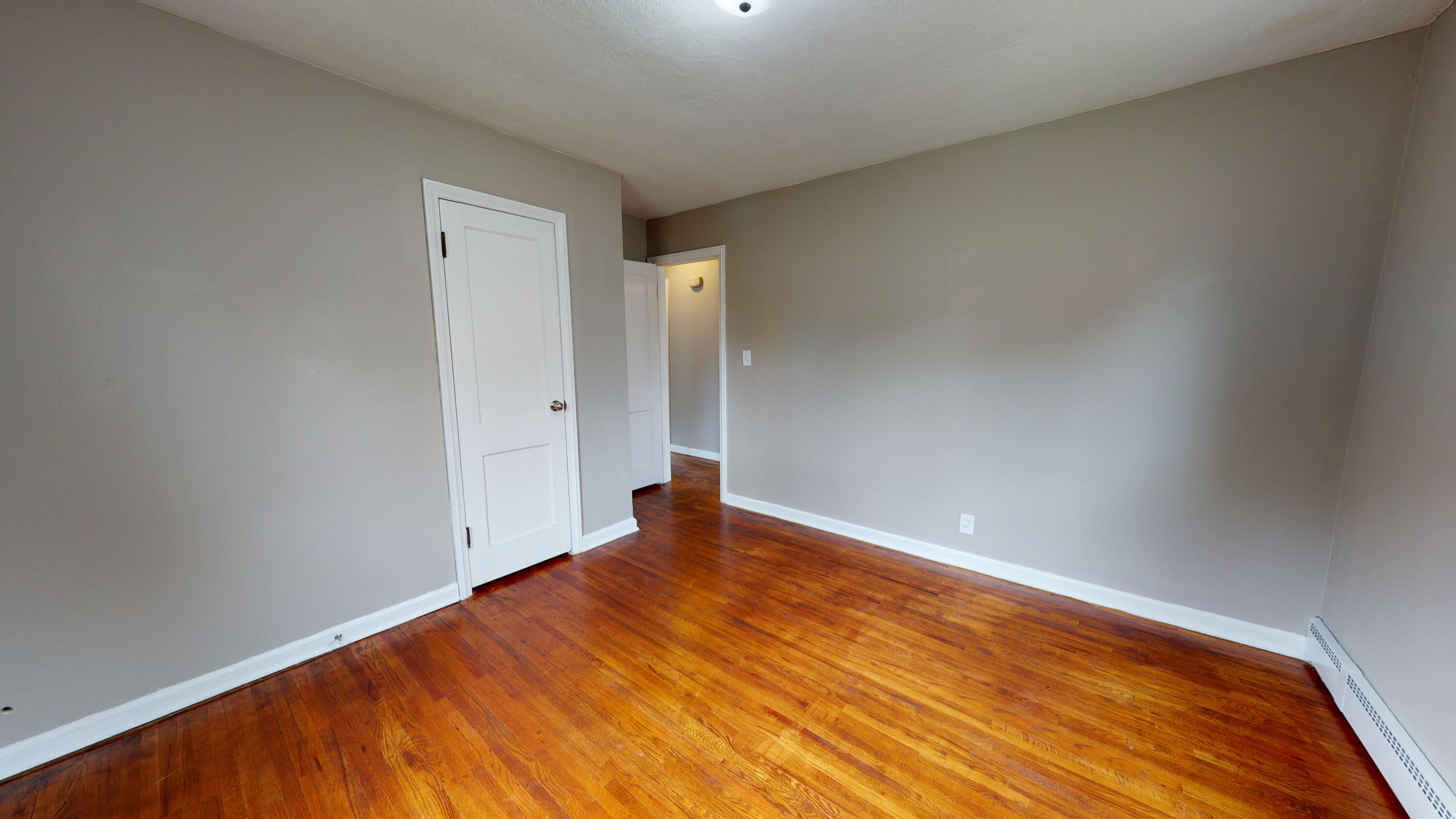 1121 S Miller Ave