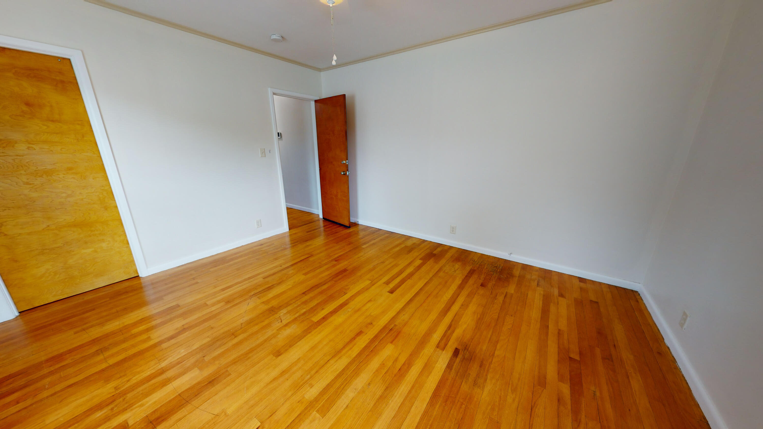 524 E 5th Ave