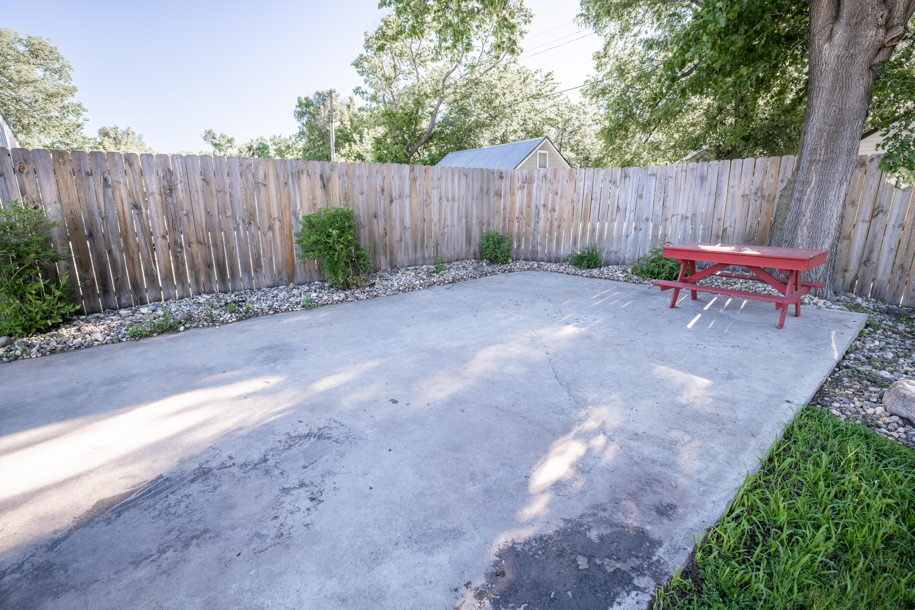 422 S Sanborn Blvd