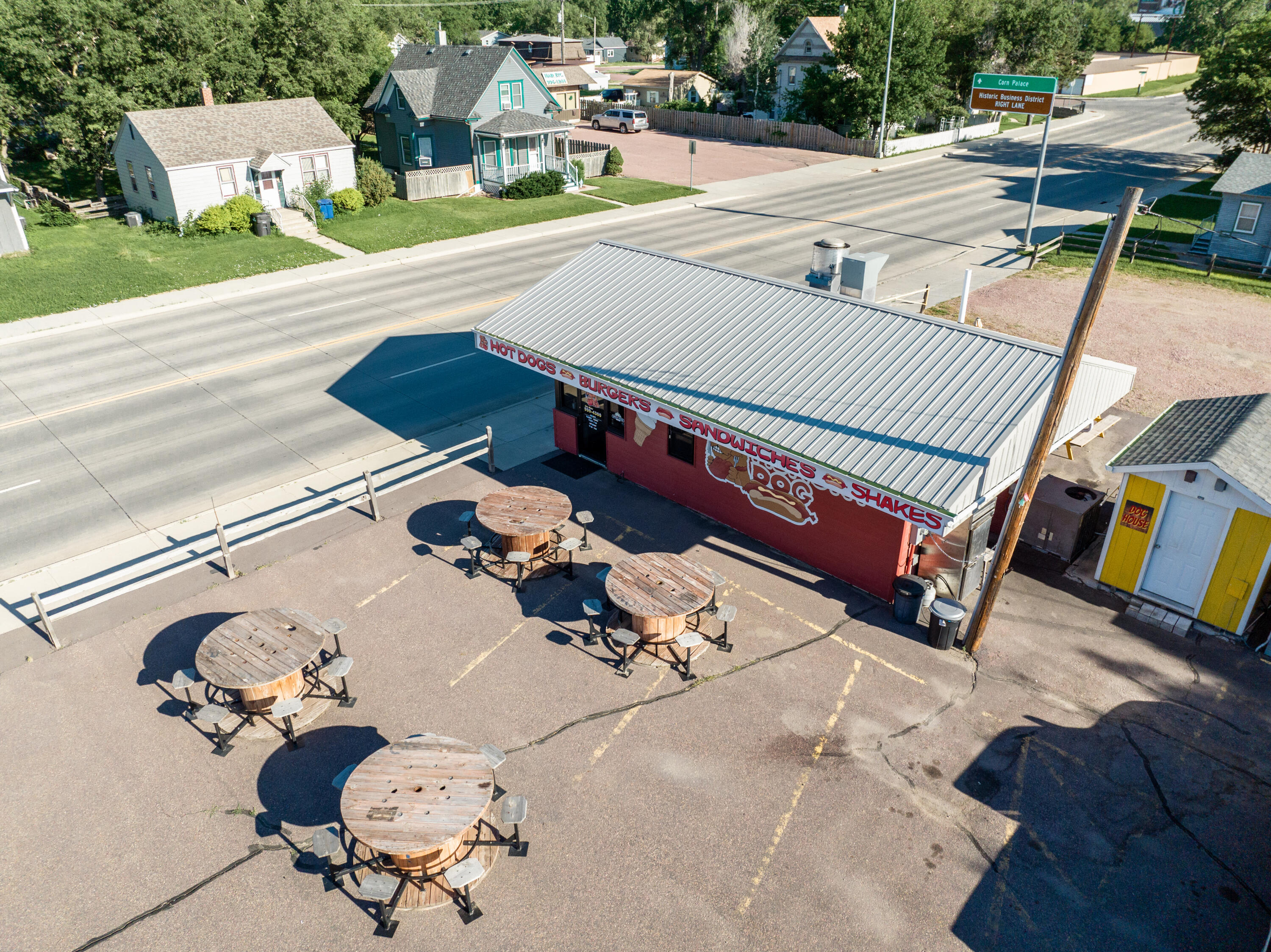 422 S Sanborn Blvd