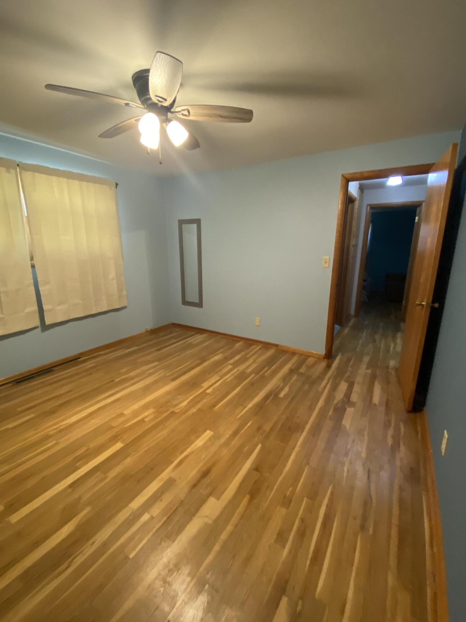 611 Elm St