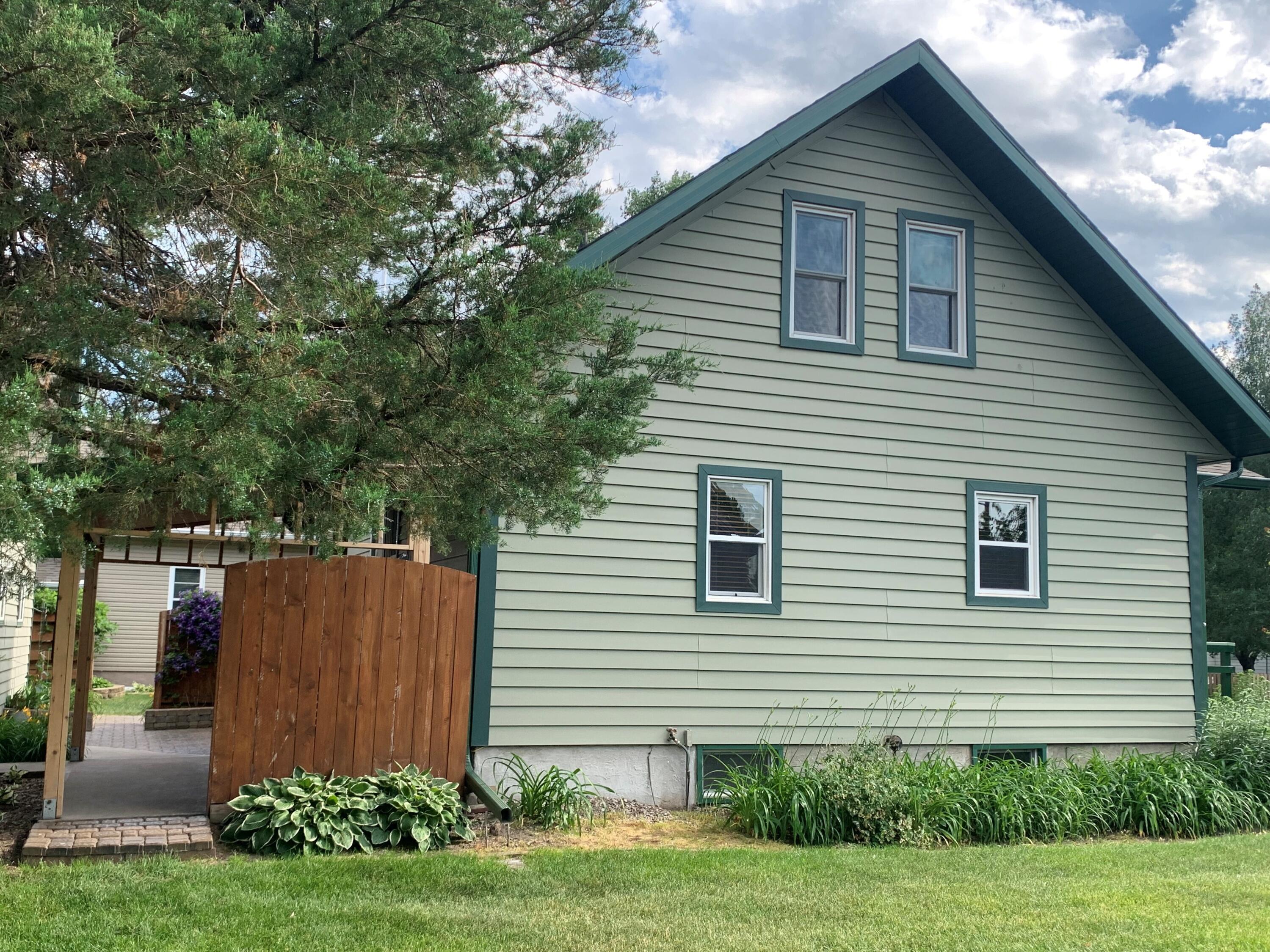 412 N Main Ave