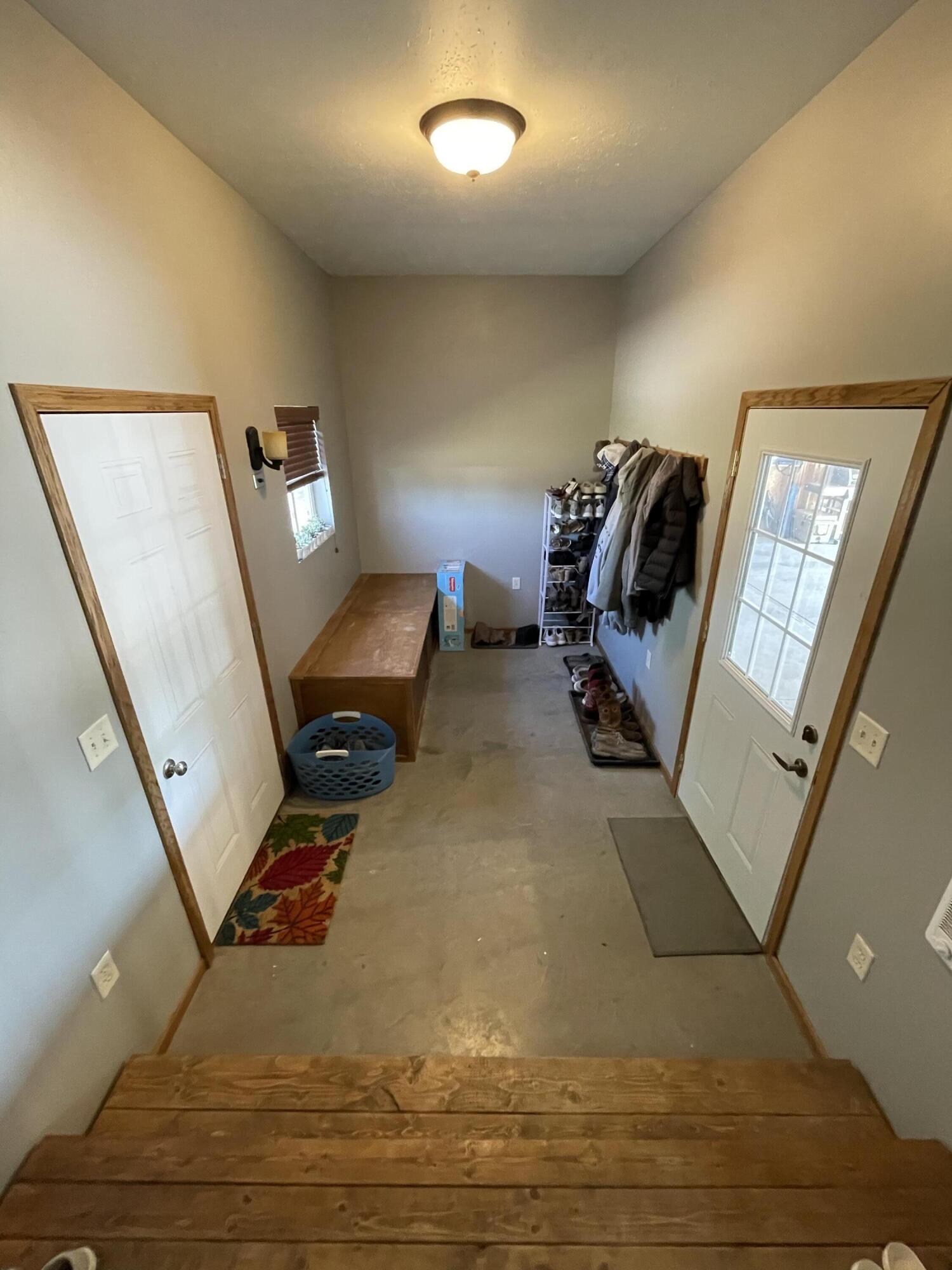 301 S Lawler St
