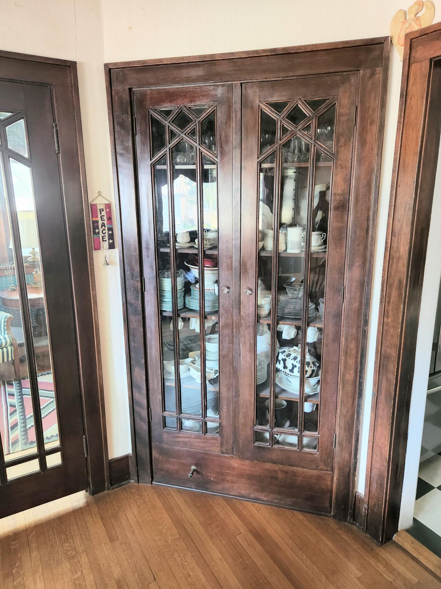 215 W 4th Ave