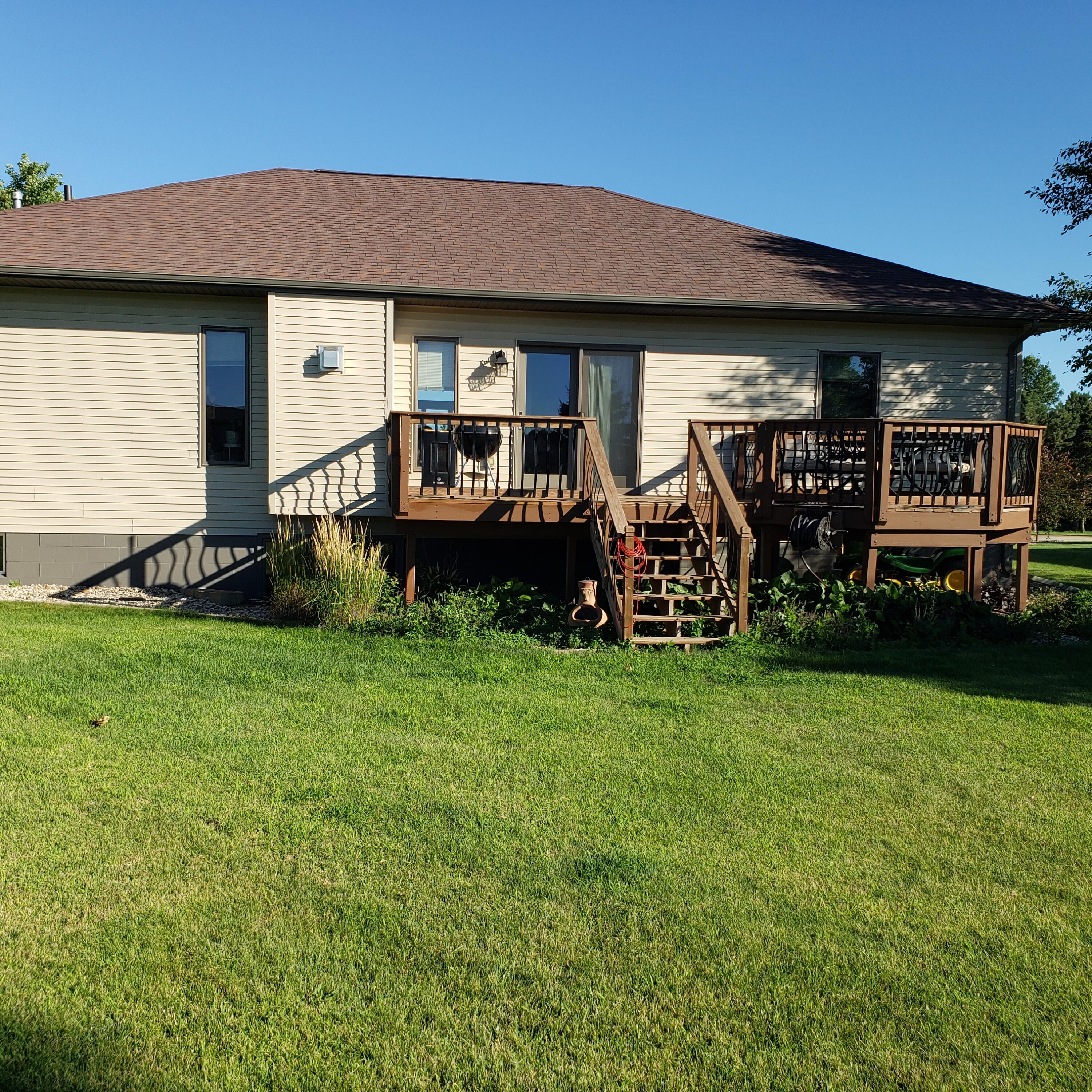 2824 Dailey Dr