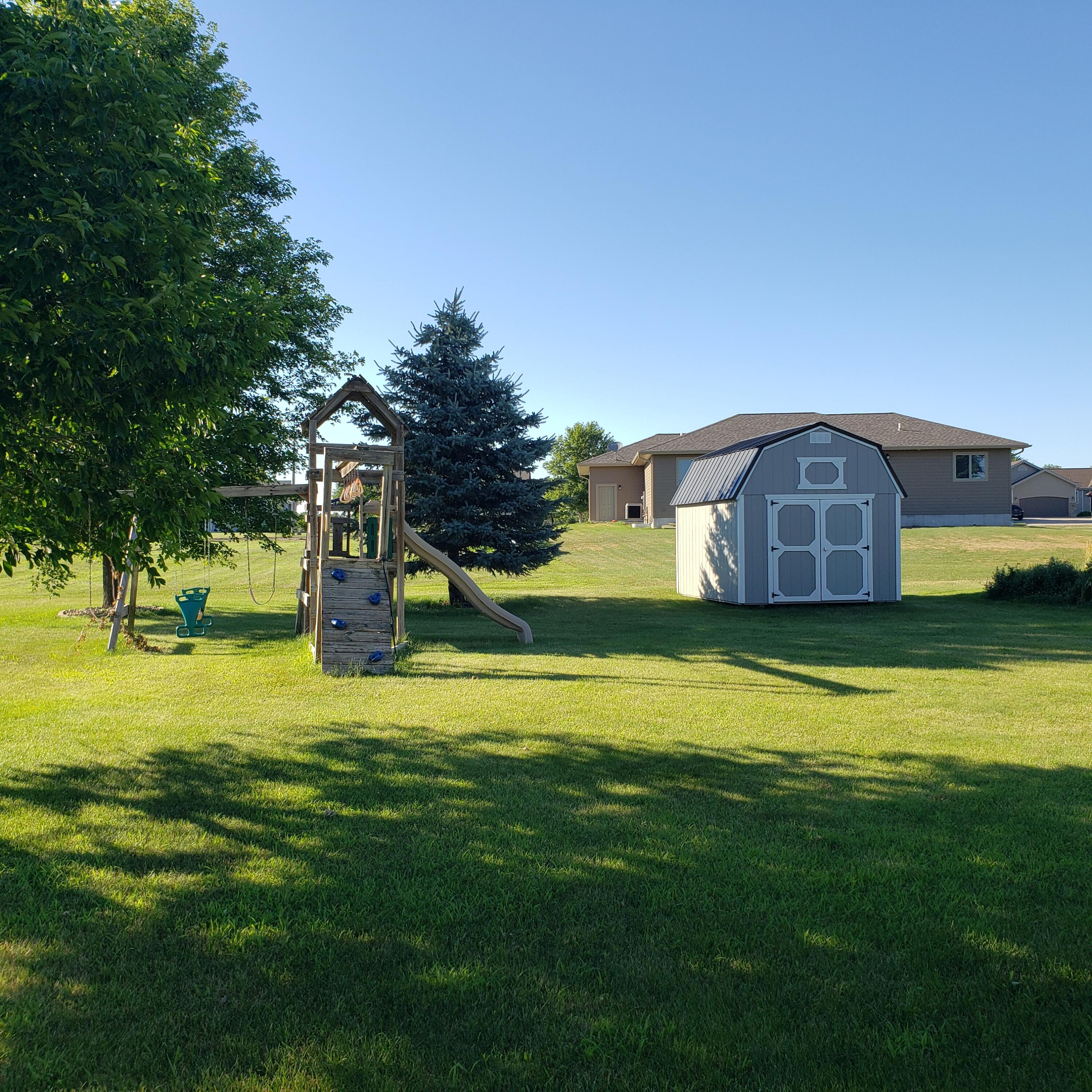 2824 Dailey Dr