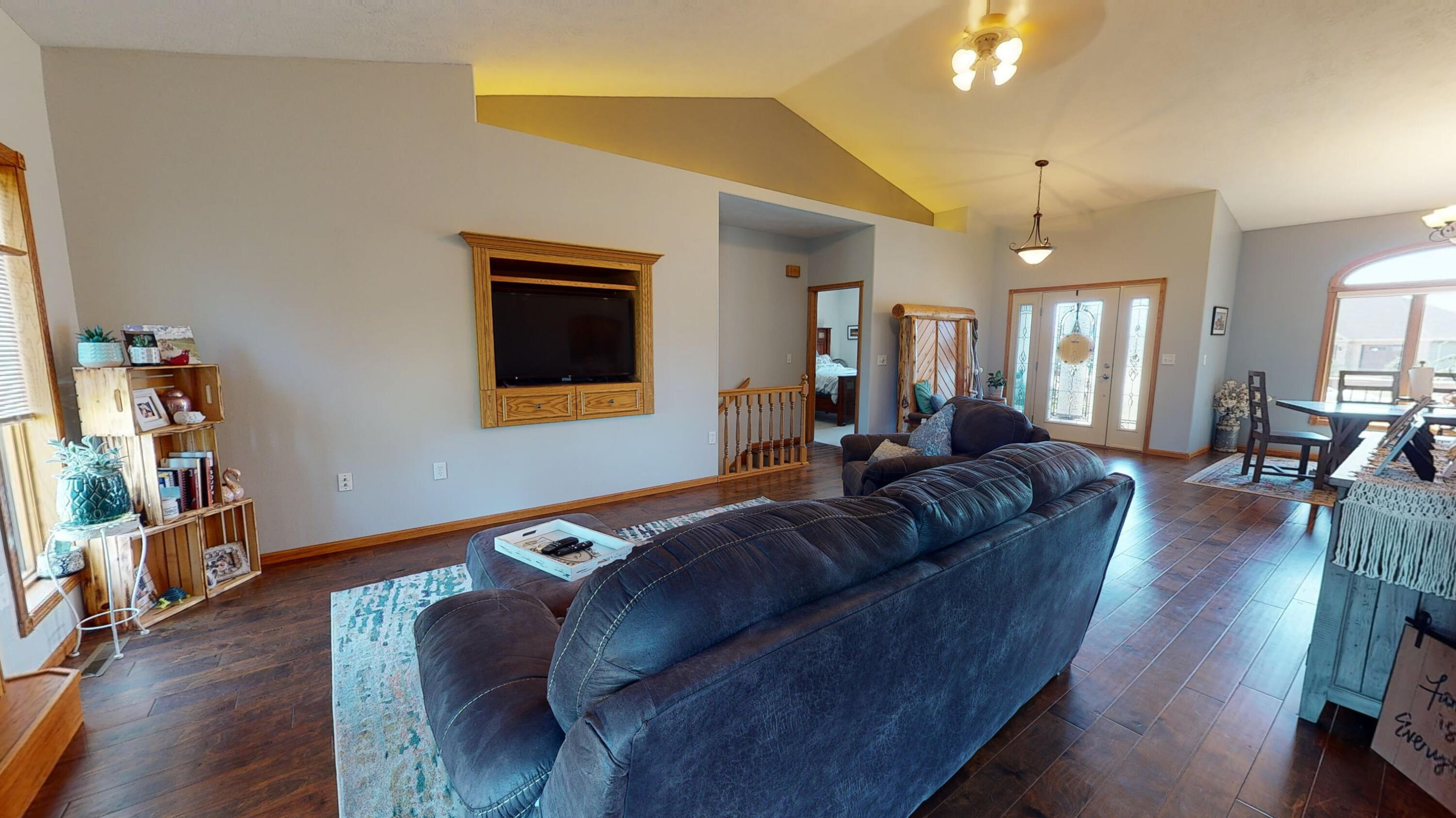 2824 Dailey Dr