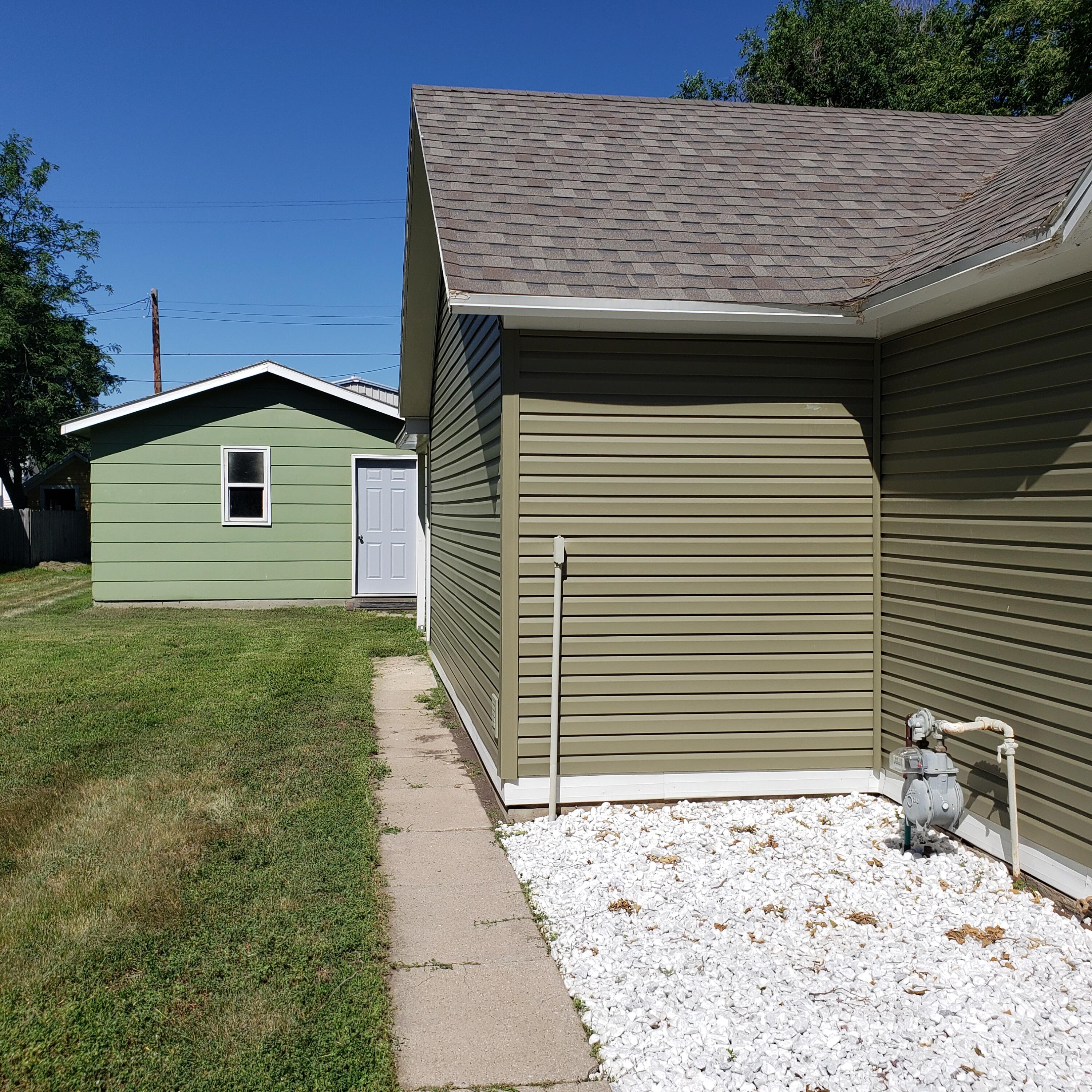 517 S Duff St