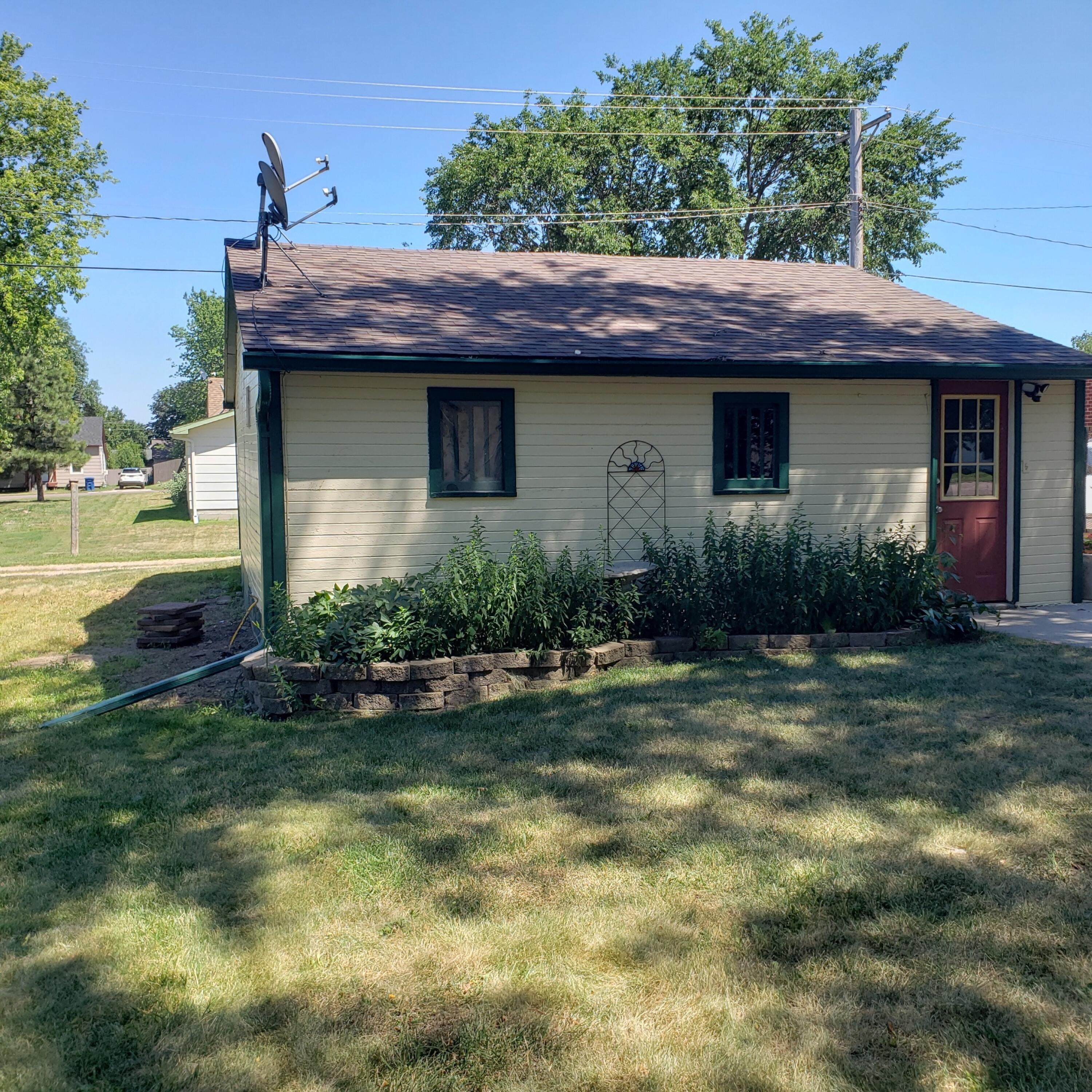 1120 S Duff St