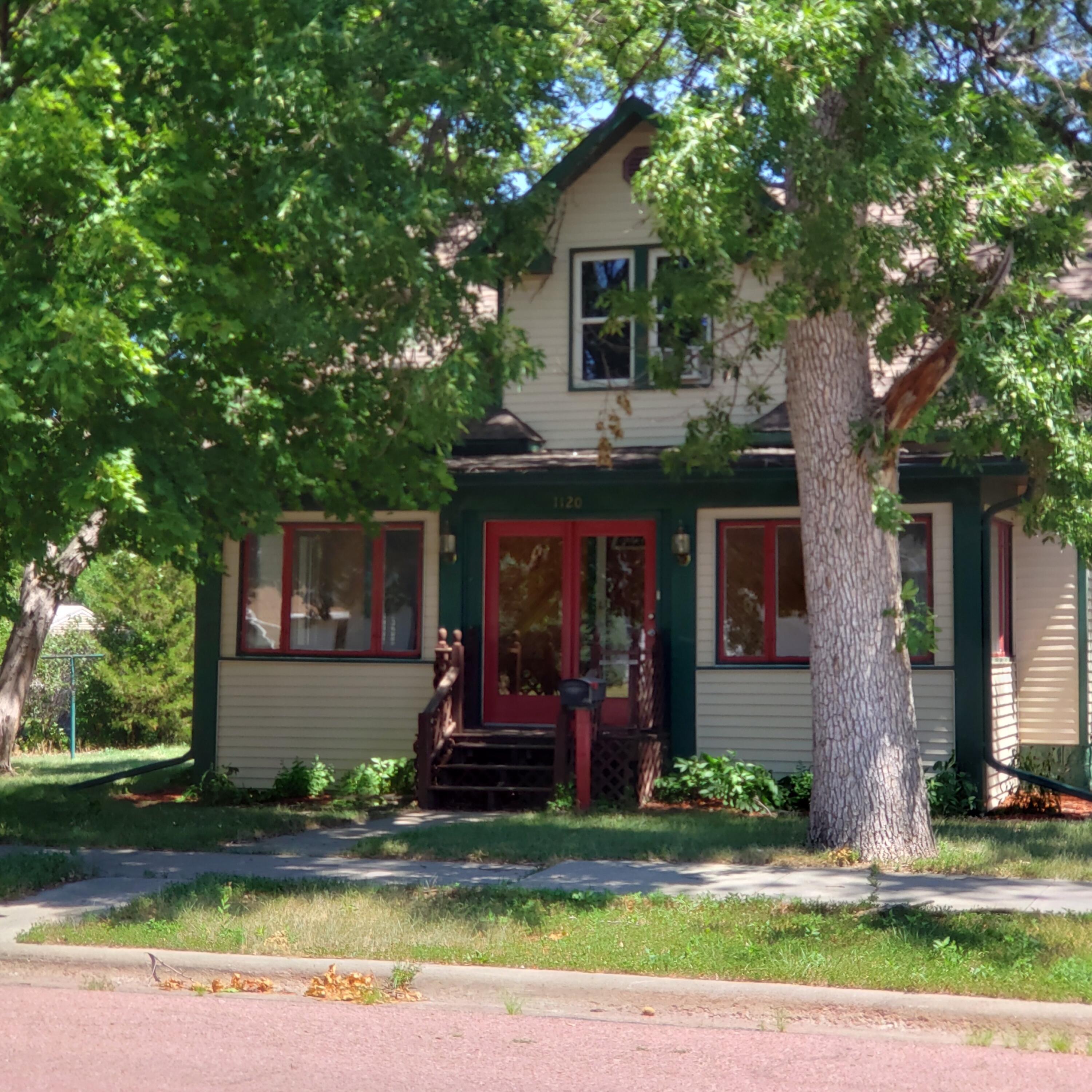1120 S Duff St