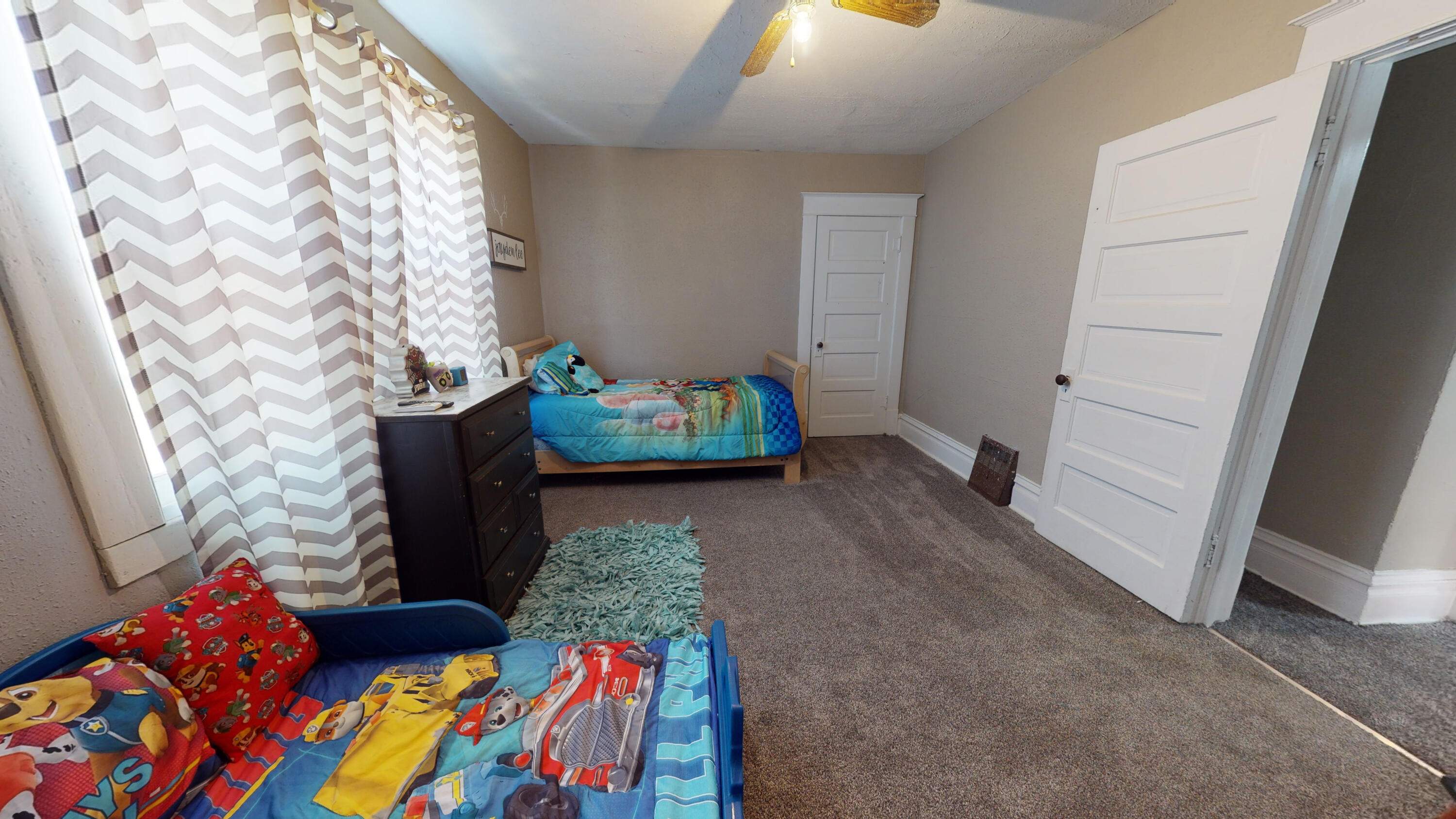 209 E 10th Ave