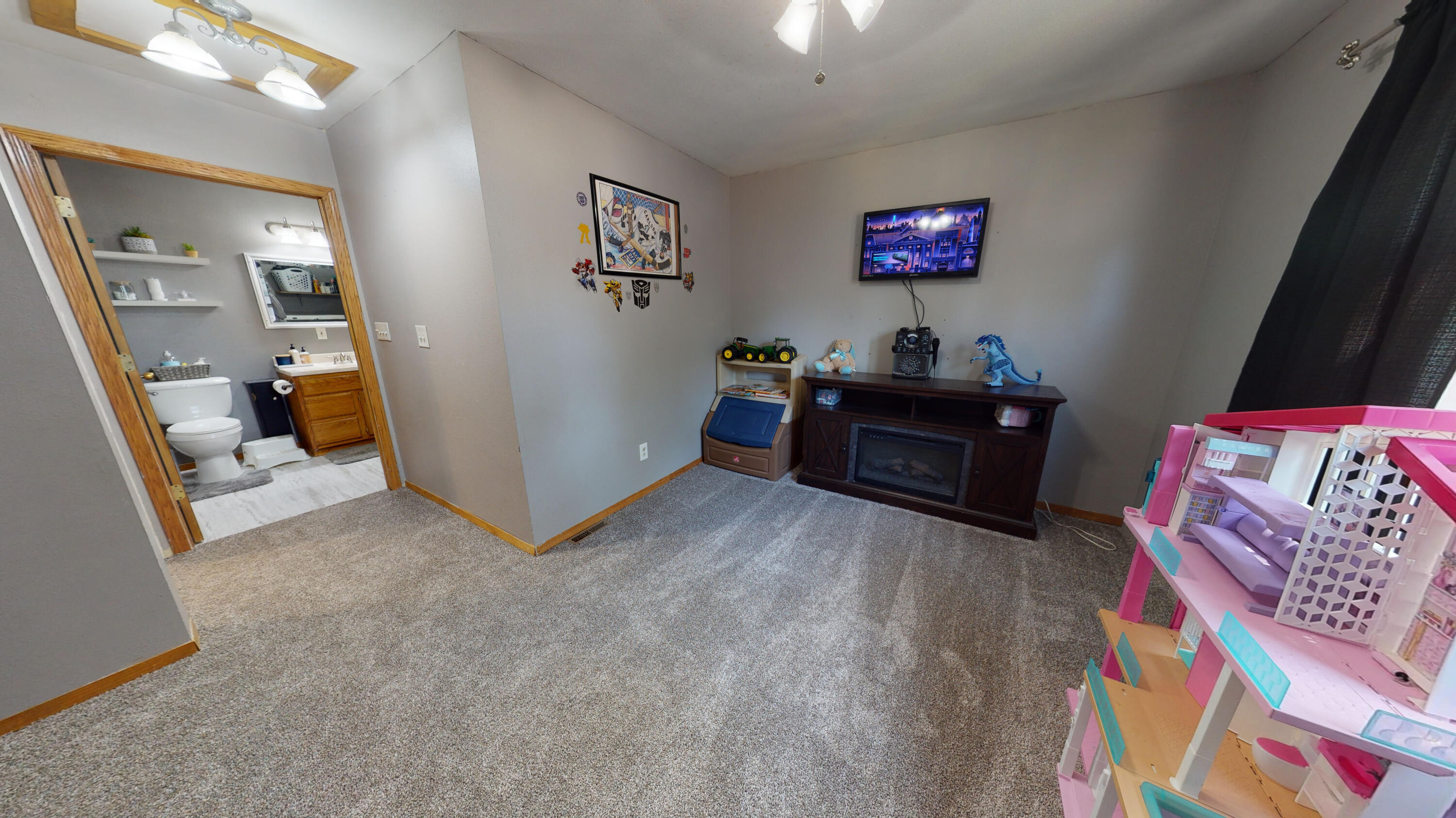 209 E 10th Ave