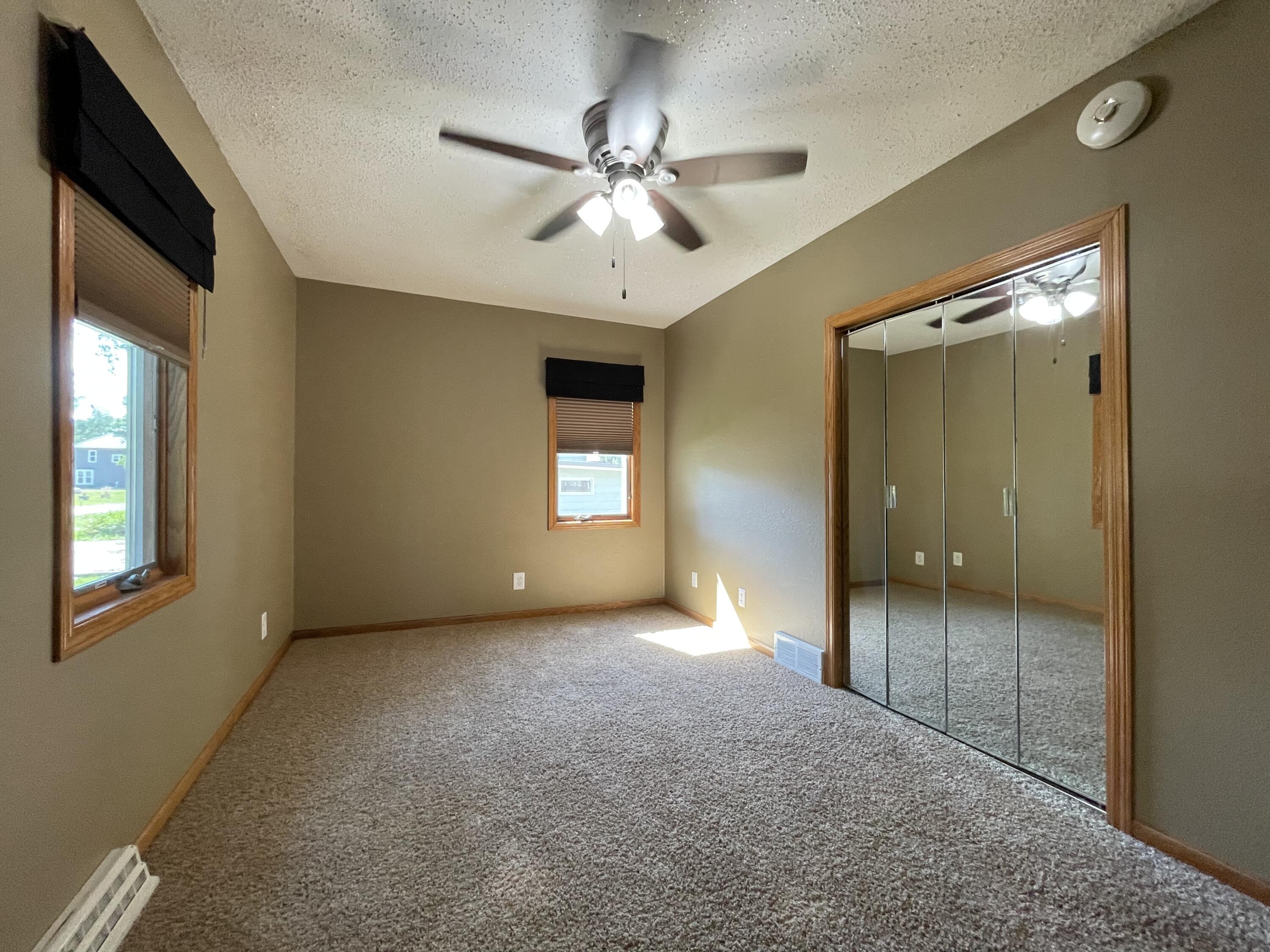 408 S 2nd Ave