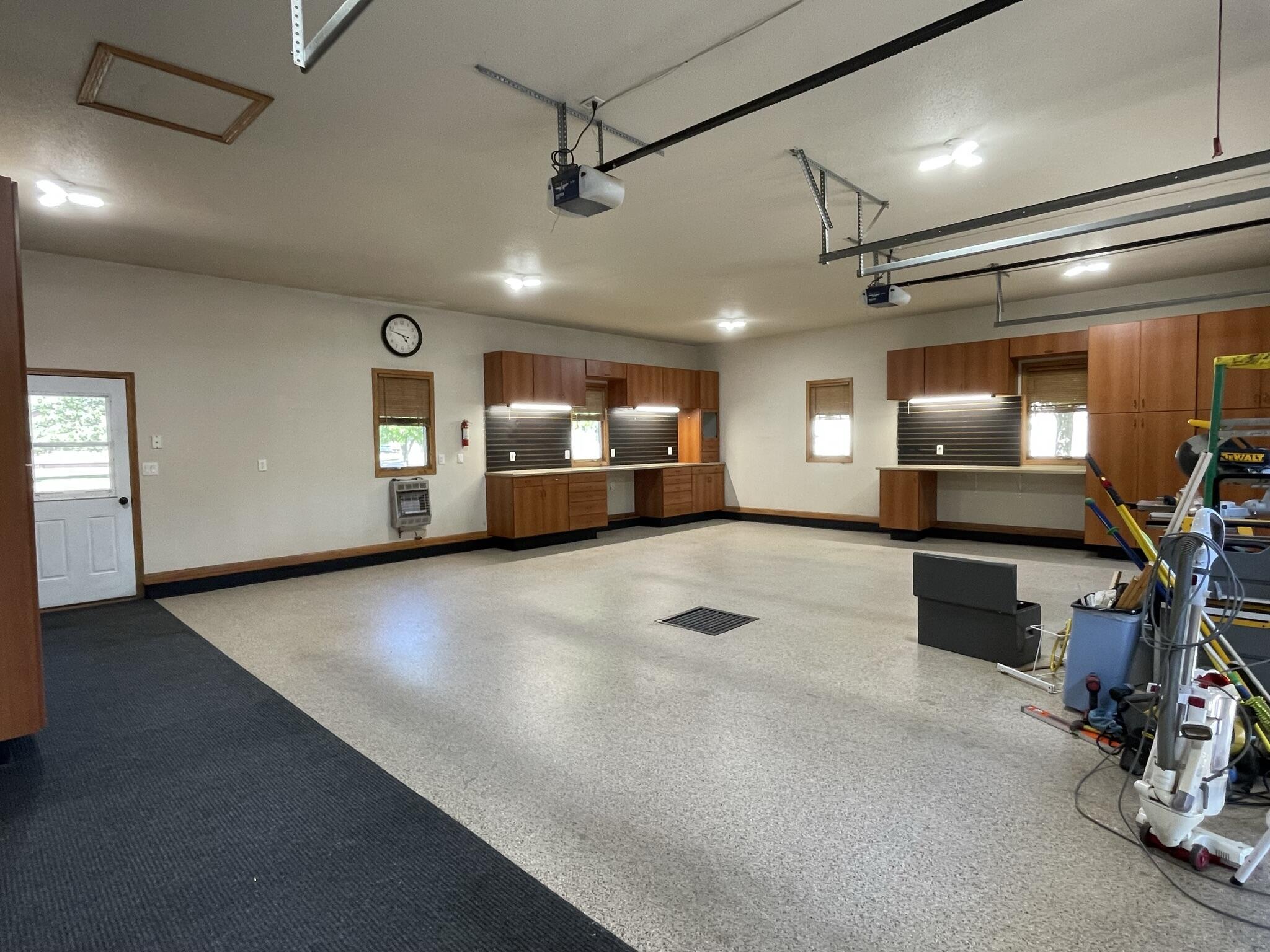 408 S 2nd Ave