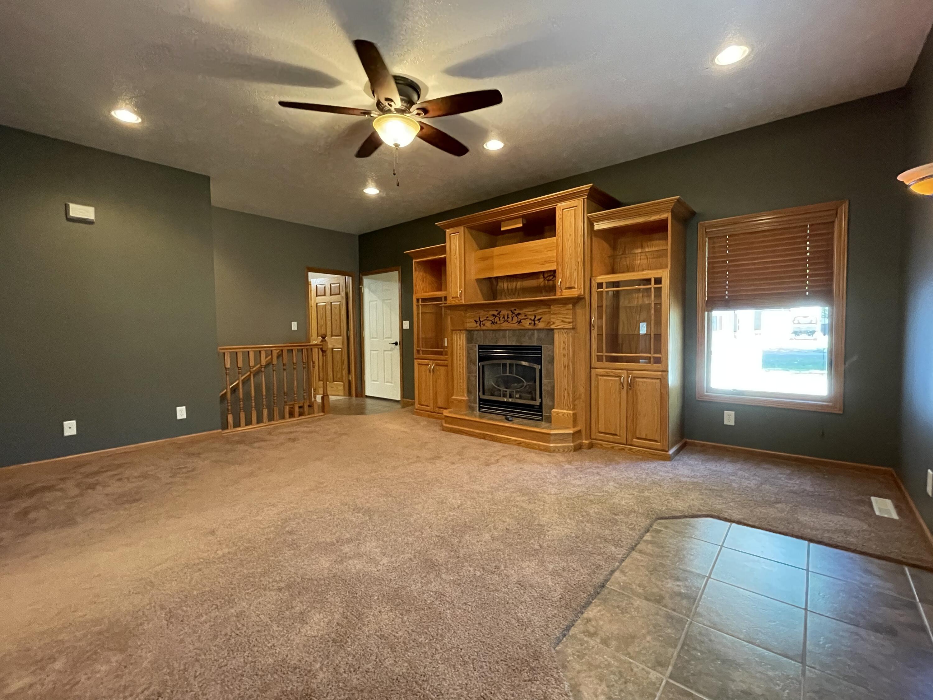 408 S 2nd Ave