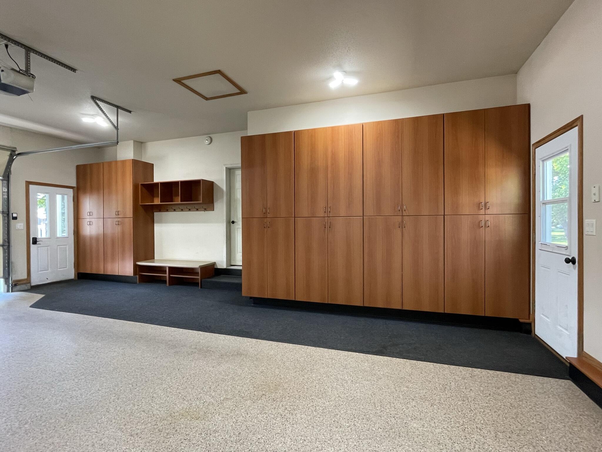 408 S 2nd Ave